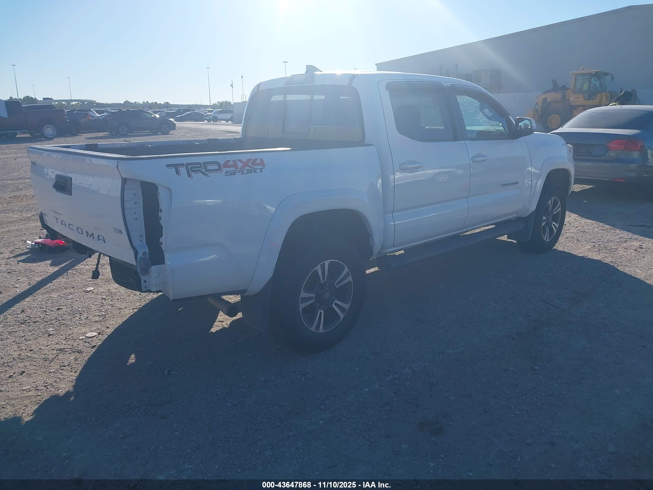 TOYOTA TACOMA image 4