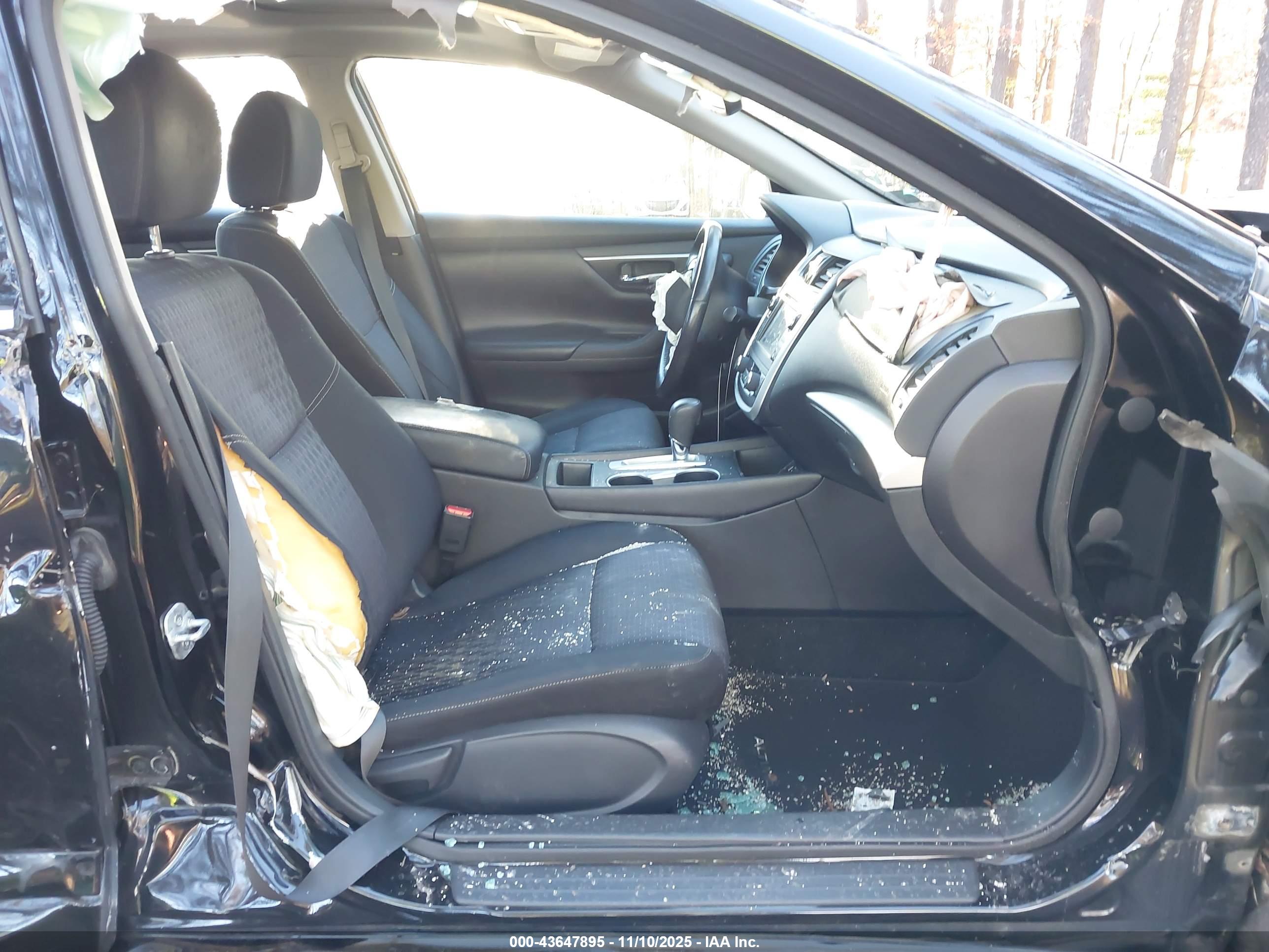 NISSAN ALTIMA image 5