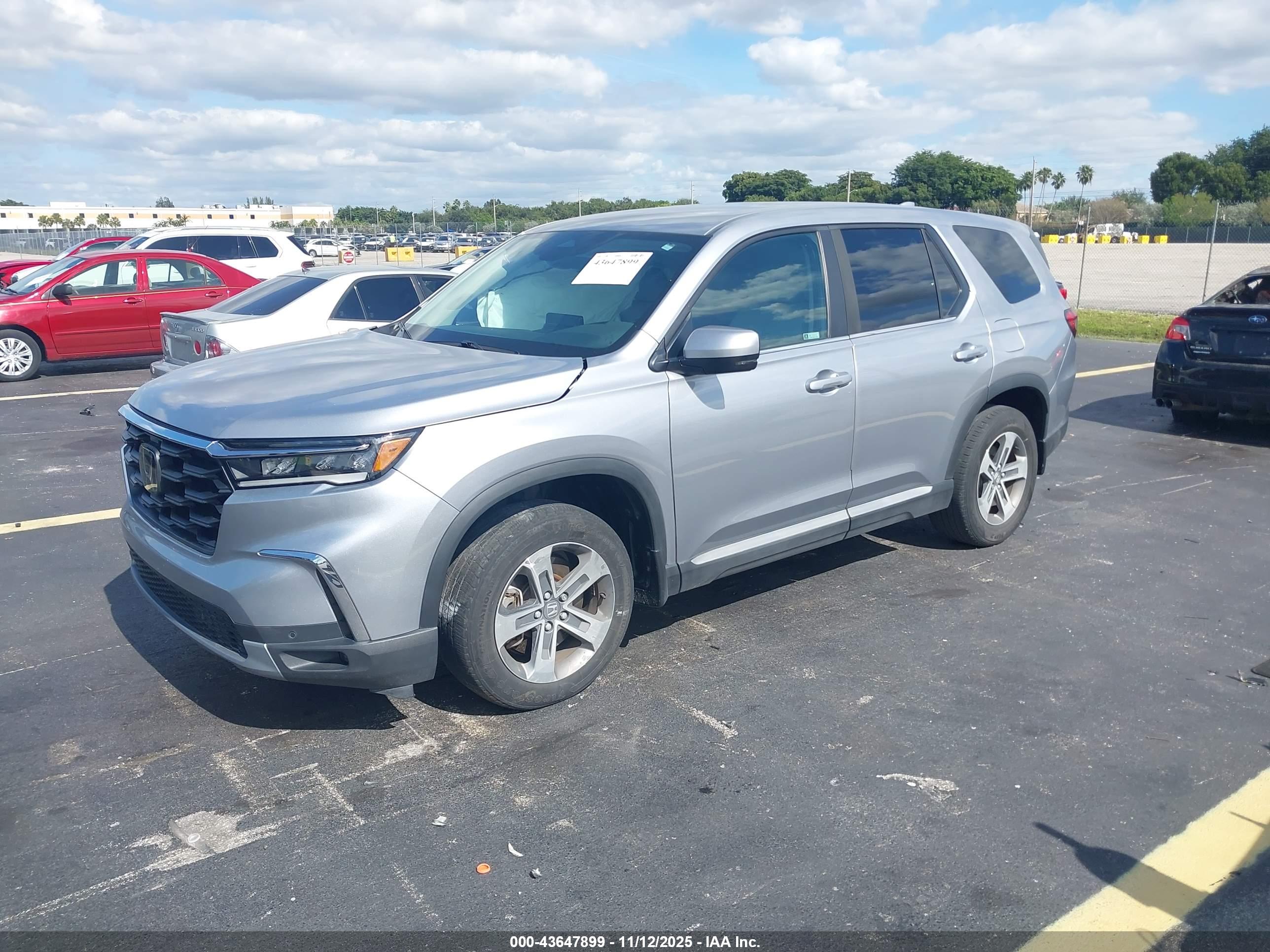 HONDA PILOT image 2