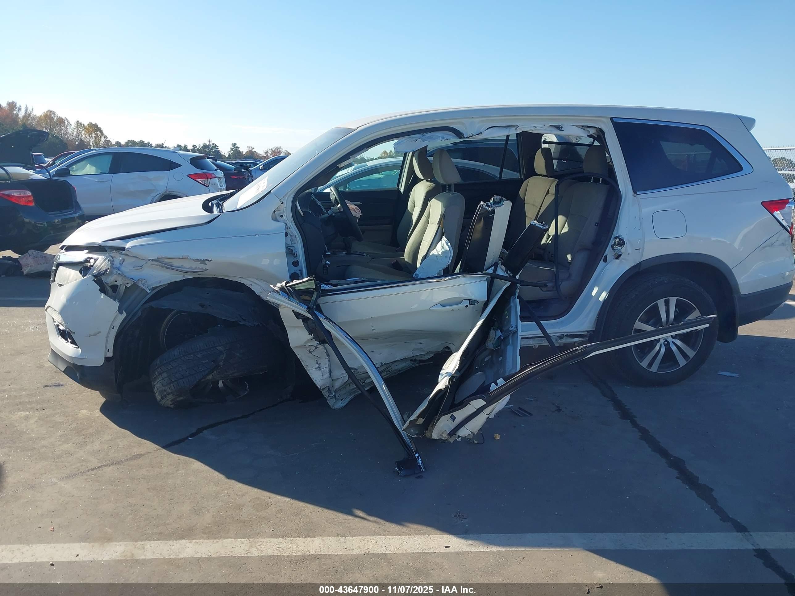 HONDA PILOT image 6
