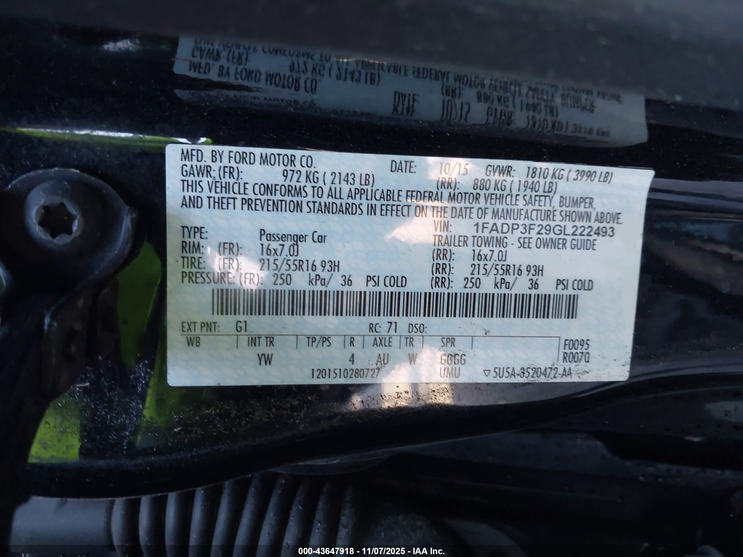 FORD FOCUS image 9