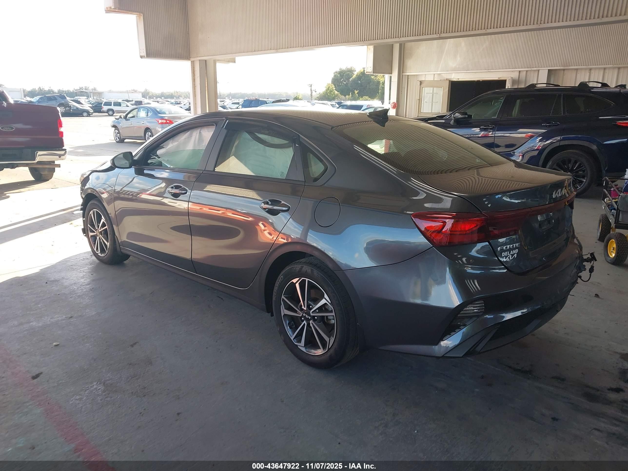 KIA FORTE image 3