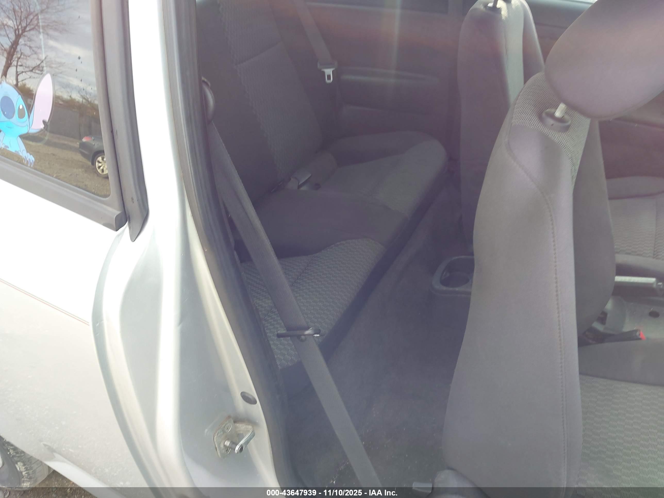 CHEVROLET COBALT image 8