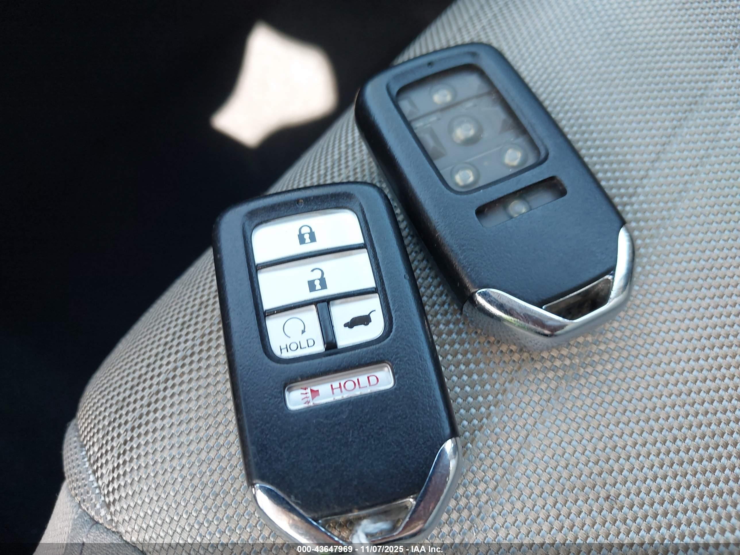 HONDA CR-V image 11