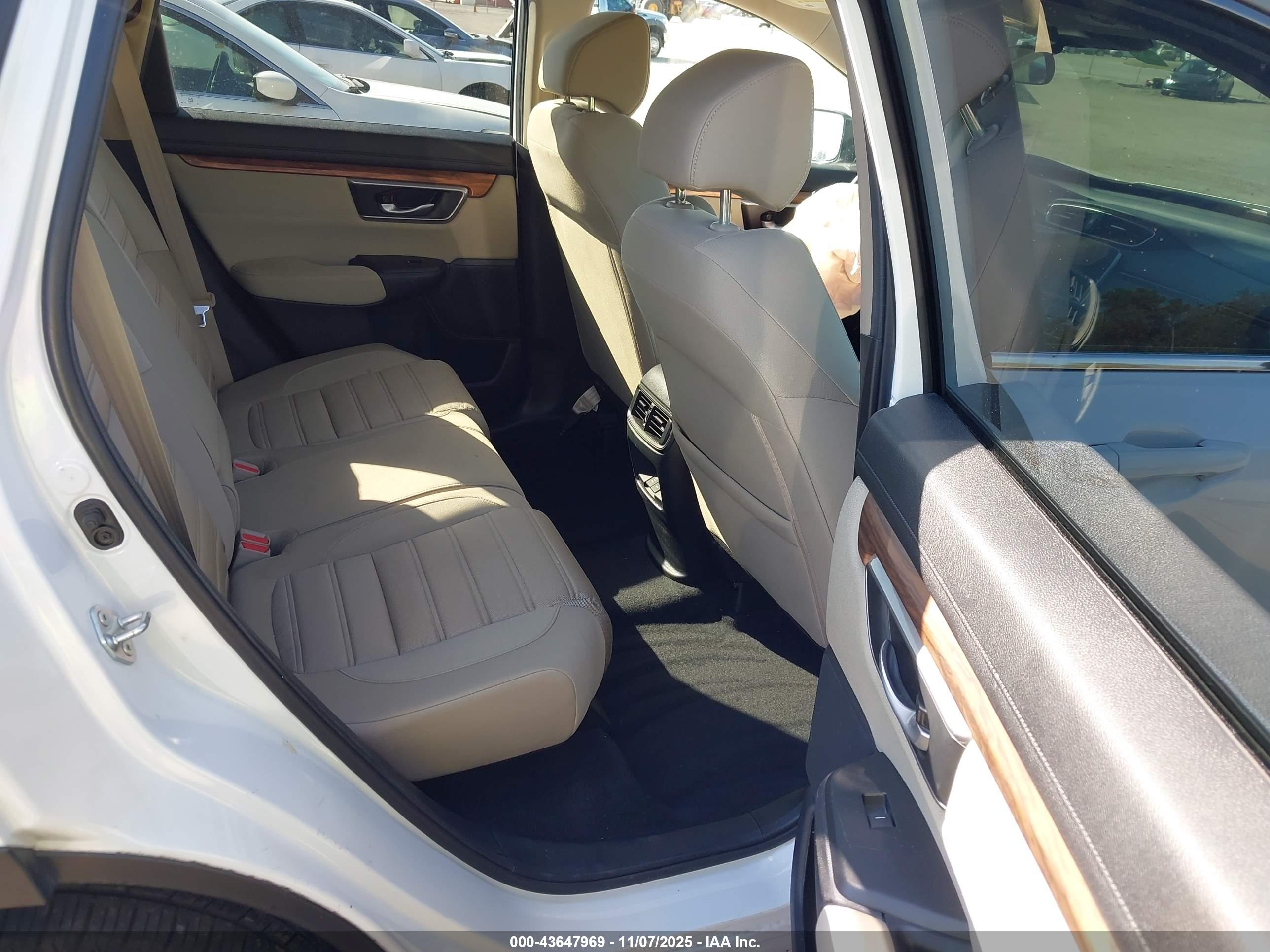 HONDA CR-V image 8