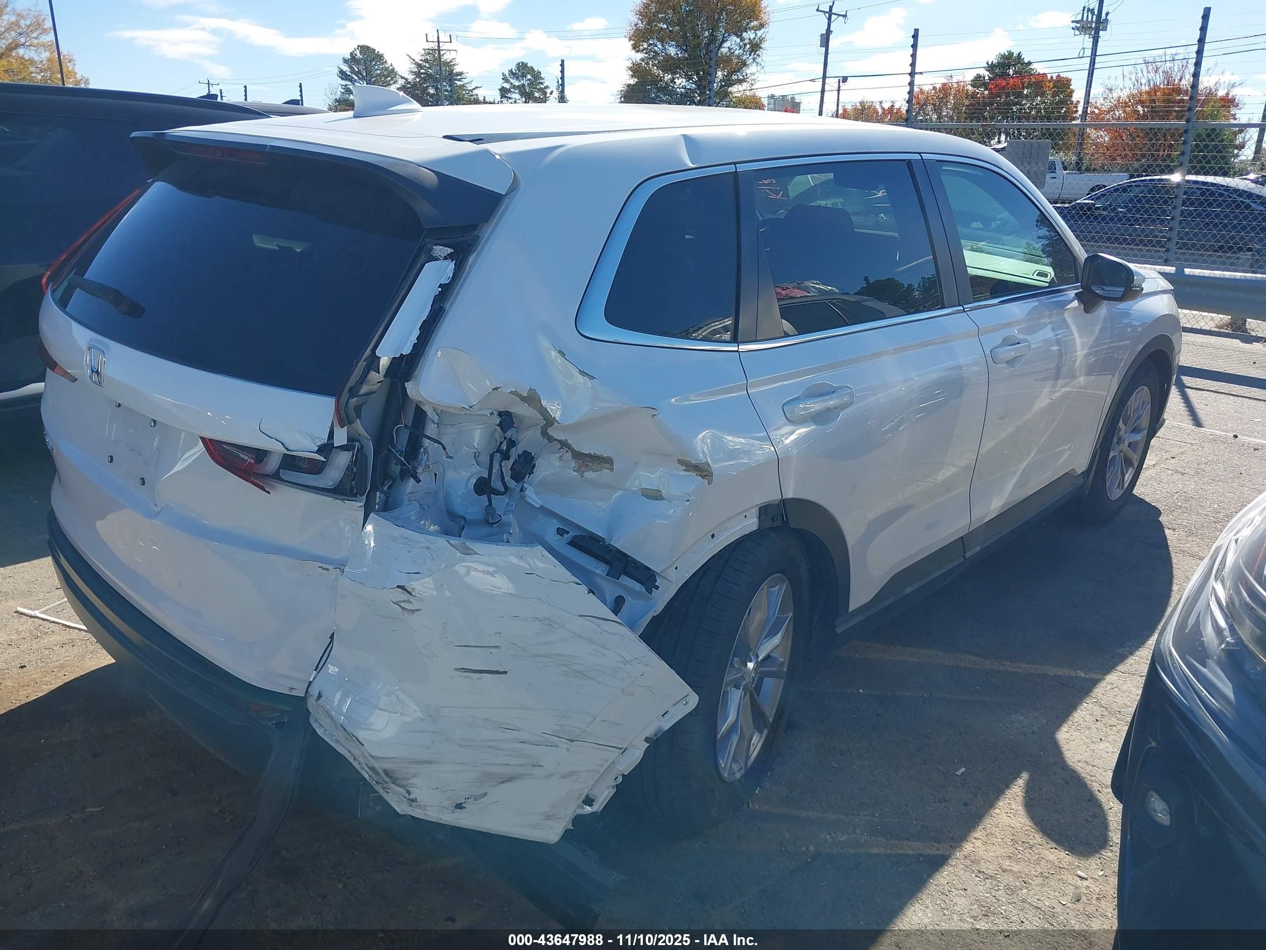 HONDA CR-V image 4
