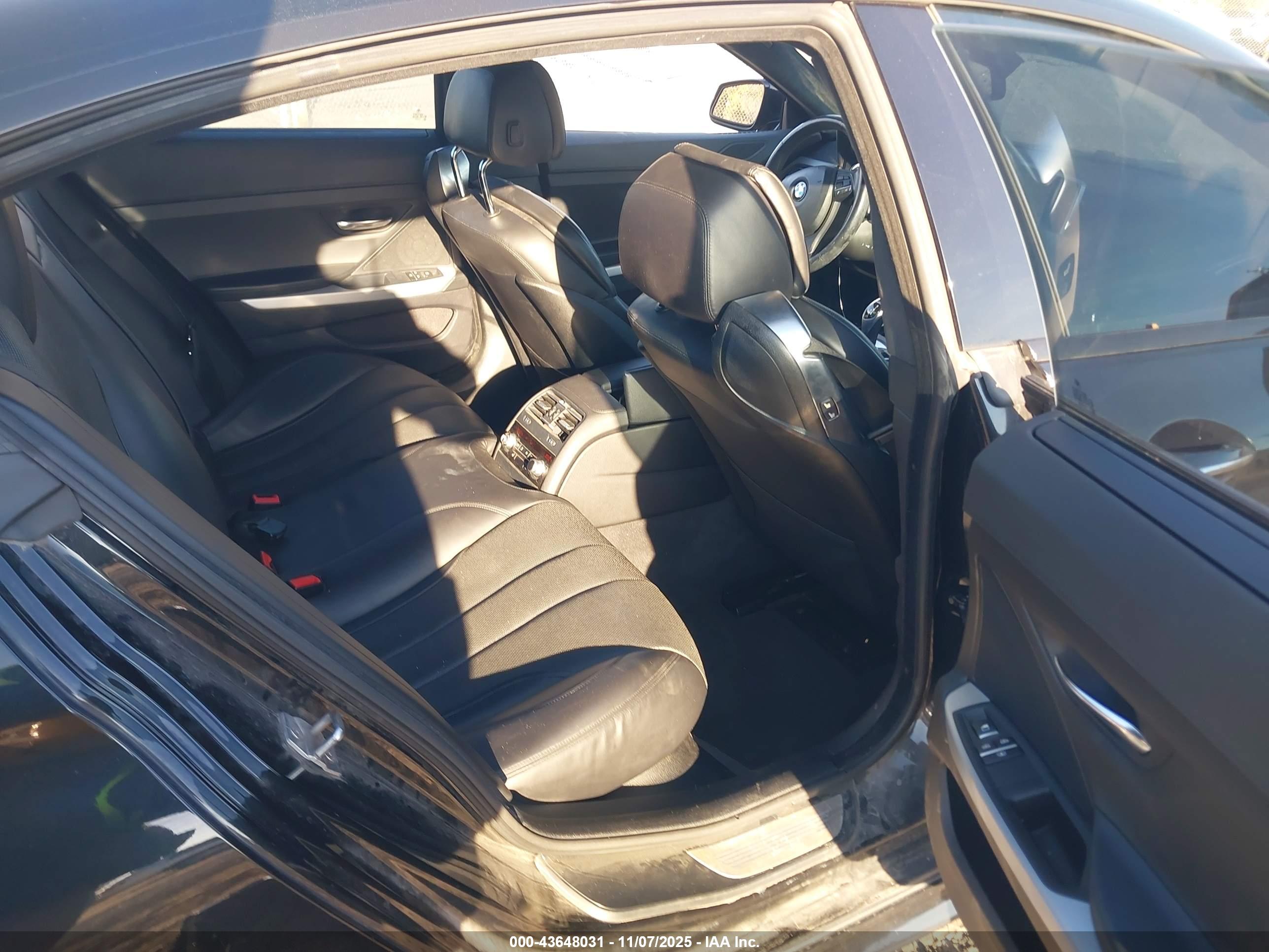 BMW 650I image 8