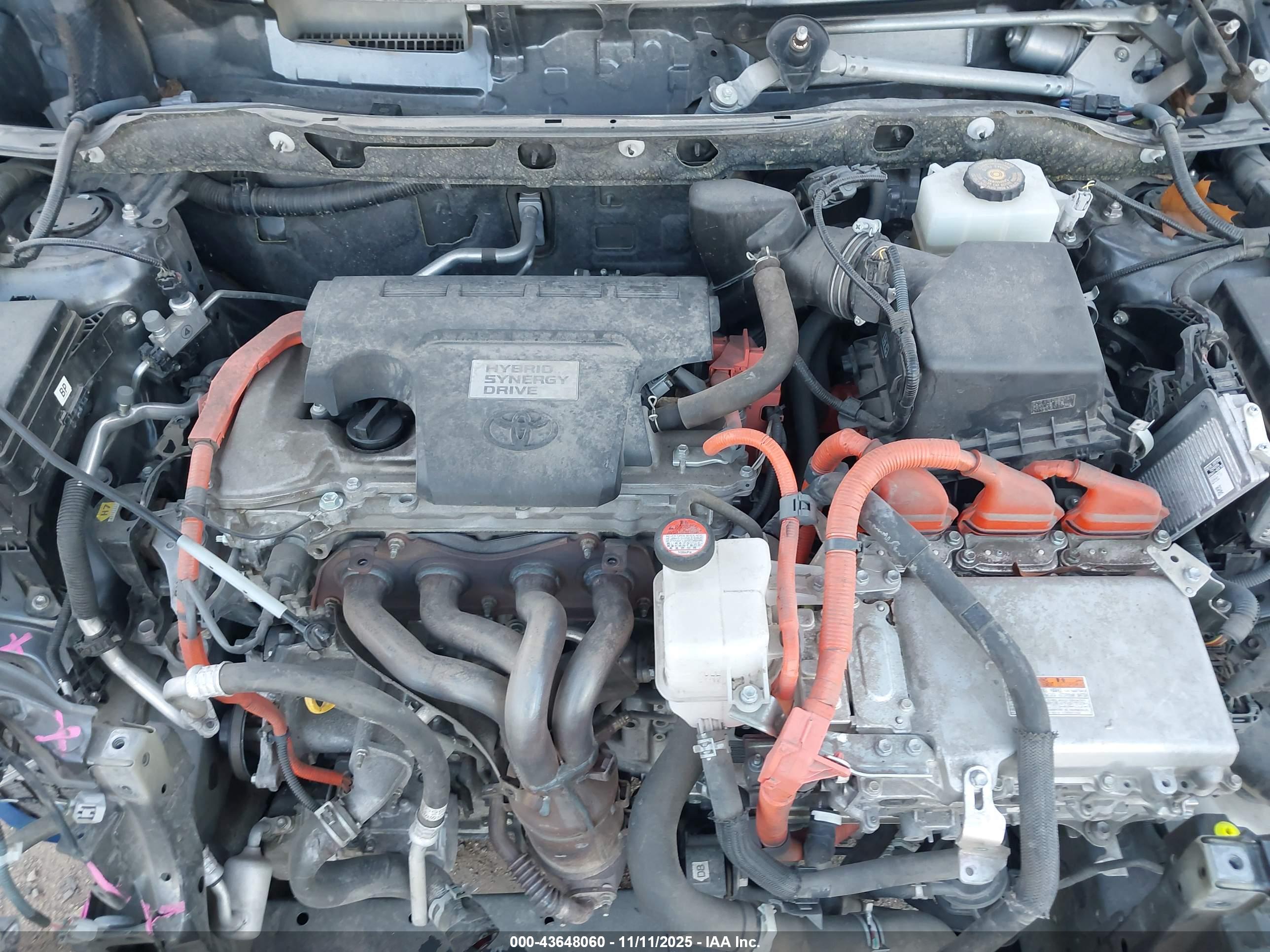 TOYOTA RAV4 image 10