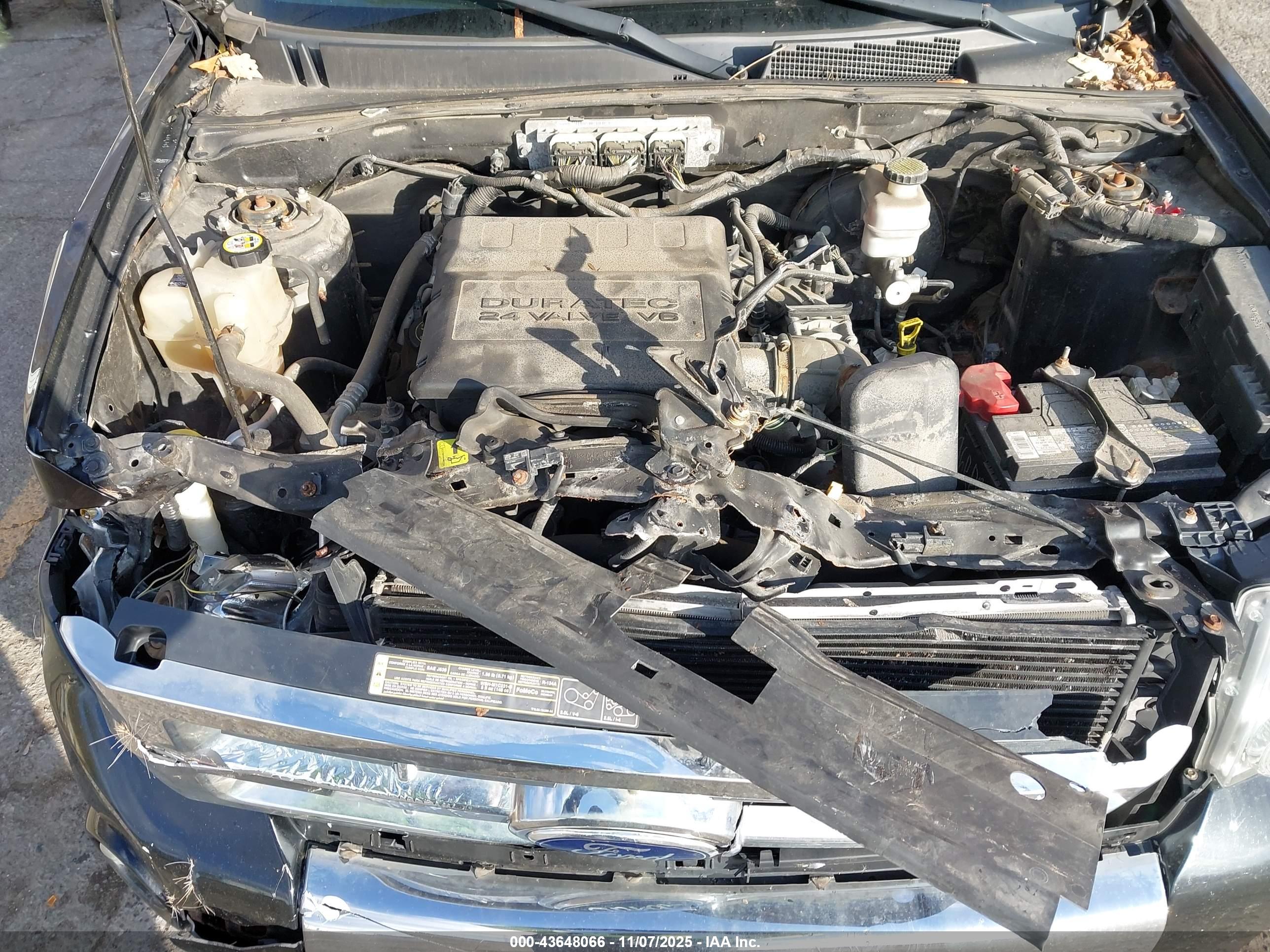 FORD ESCAPE image 10