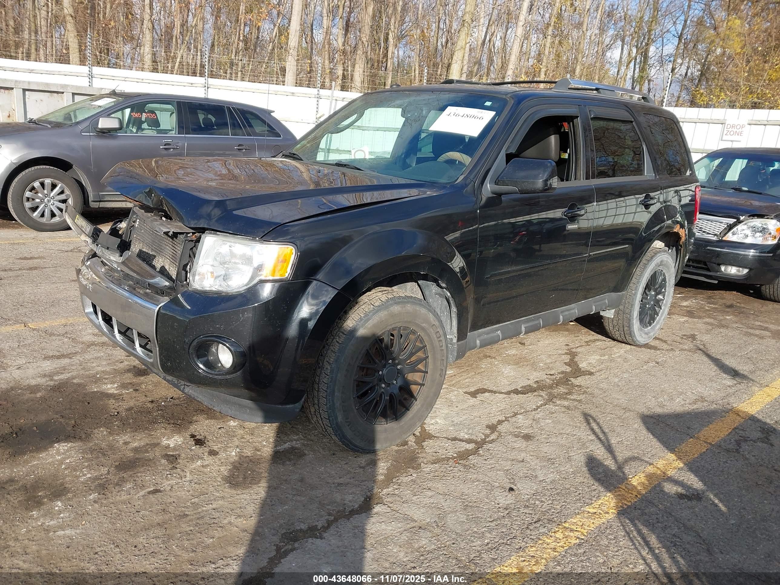 FORD ESCAPE image 2