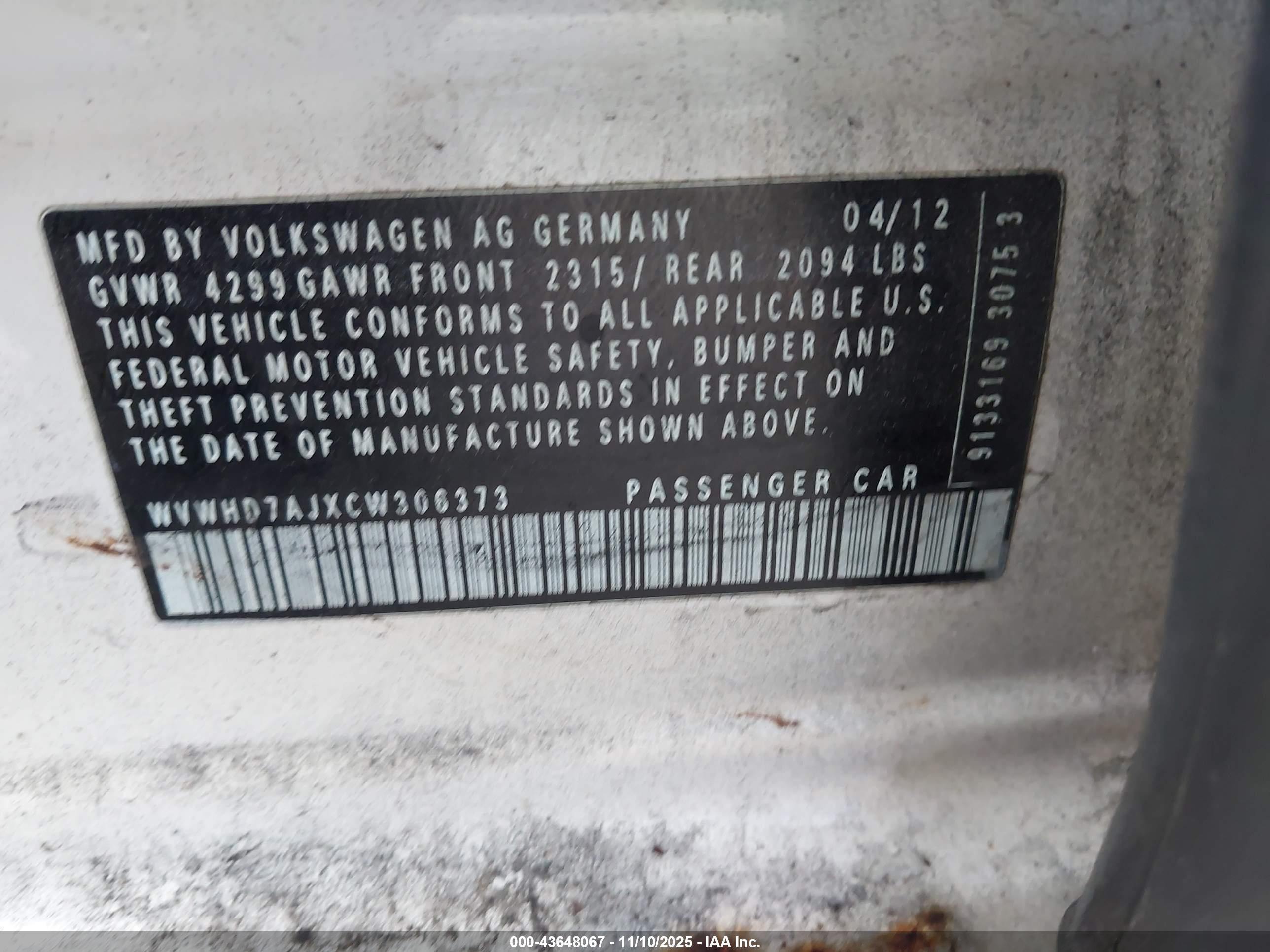 VOLKSWAGEN GTI image 9