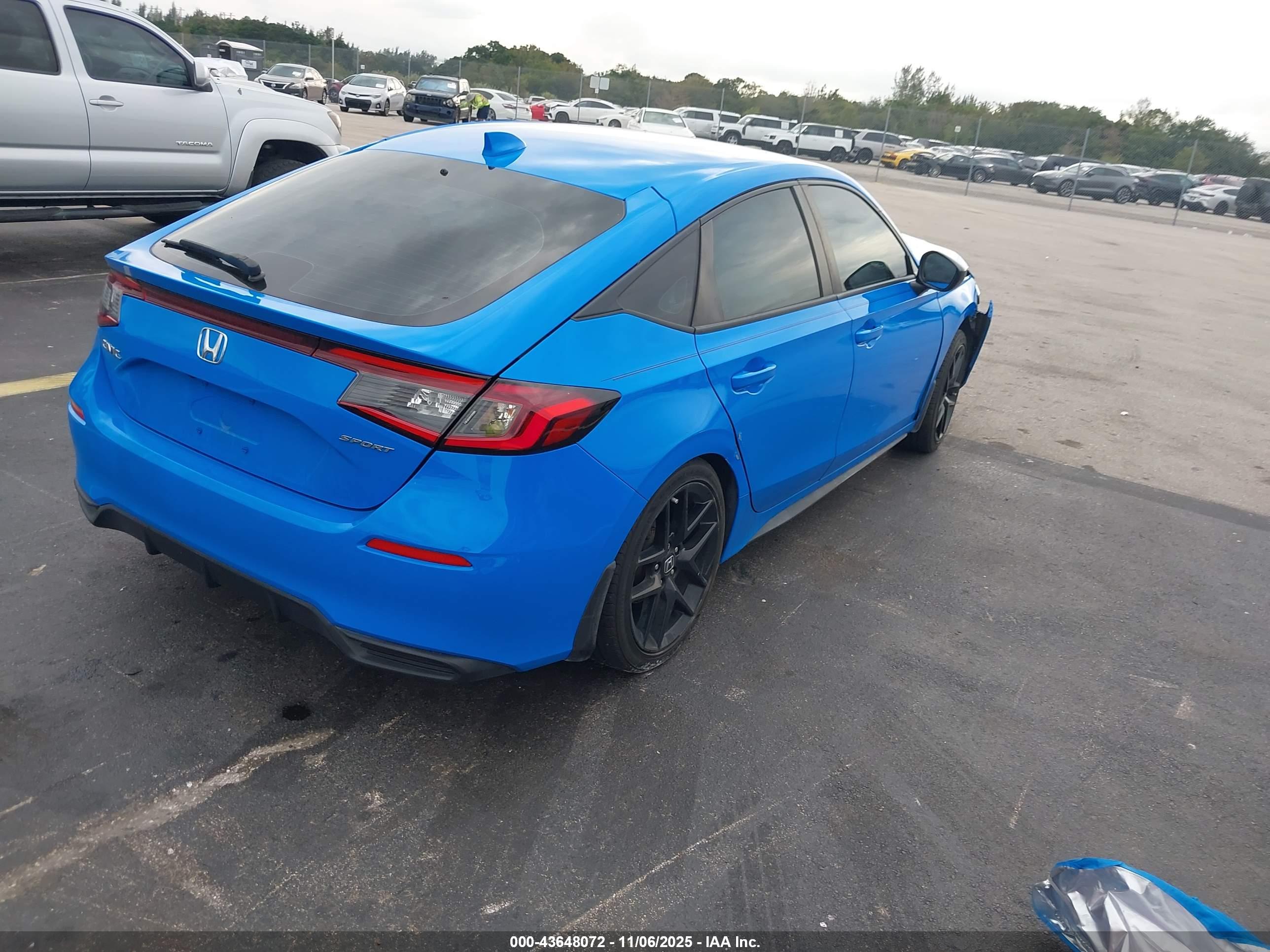 HONDA CIVIC image 4