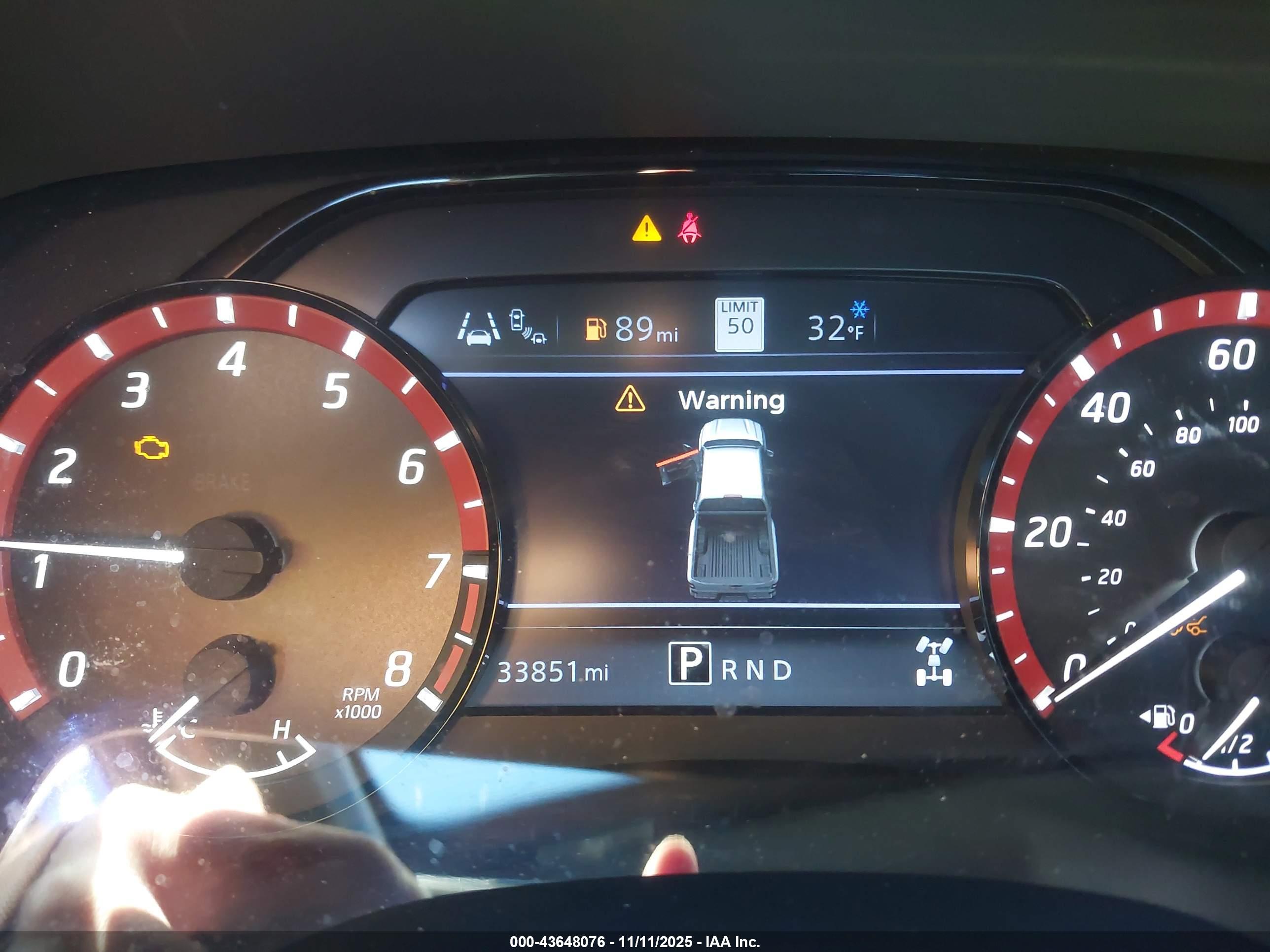 NISSAN FRONTIER image 7