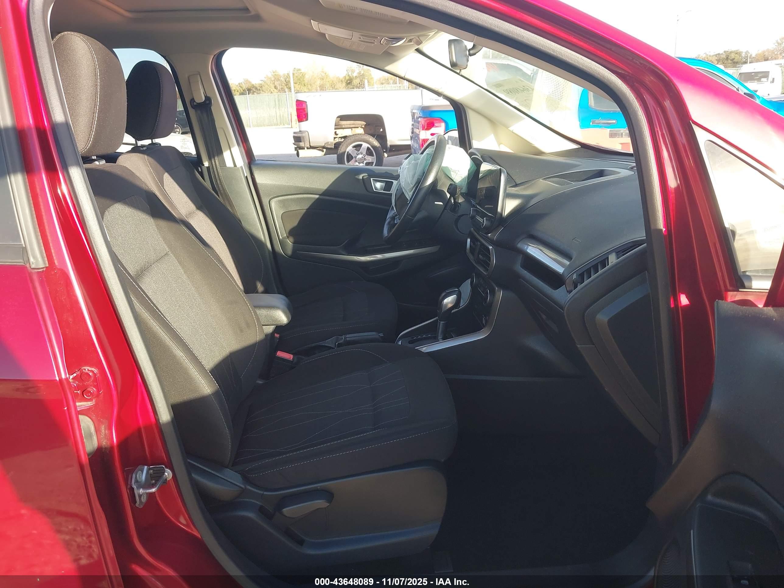 FORD ECOSPORT image 5