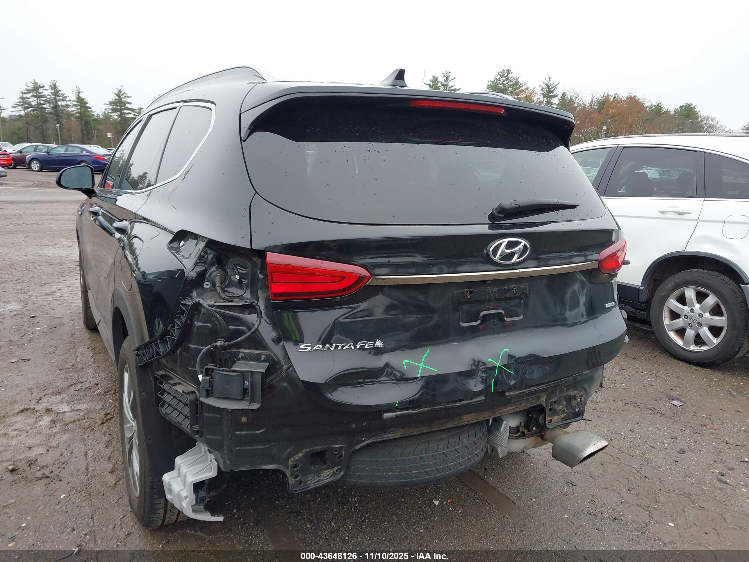 HYUNDAI SANTA image 6