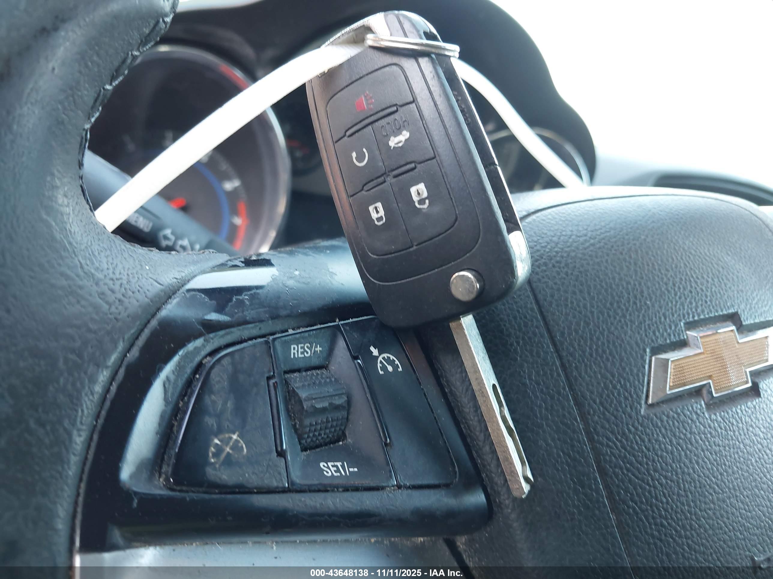 CHEVROLET CRUZE image 11