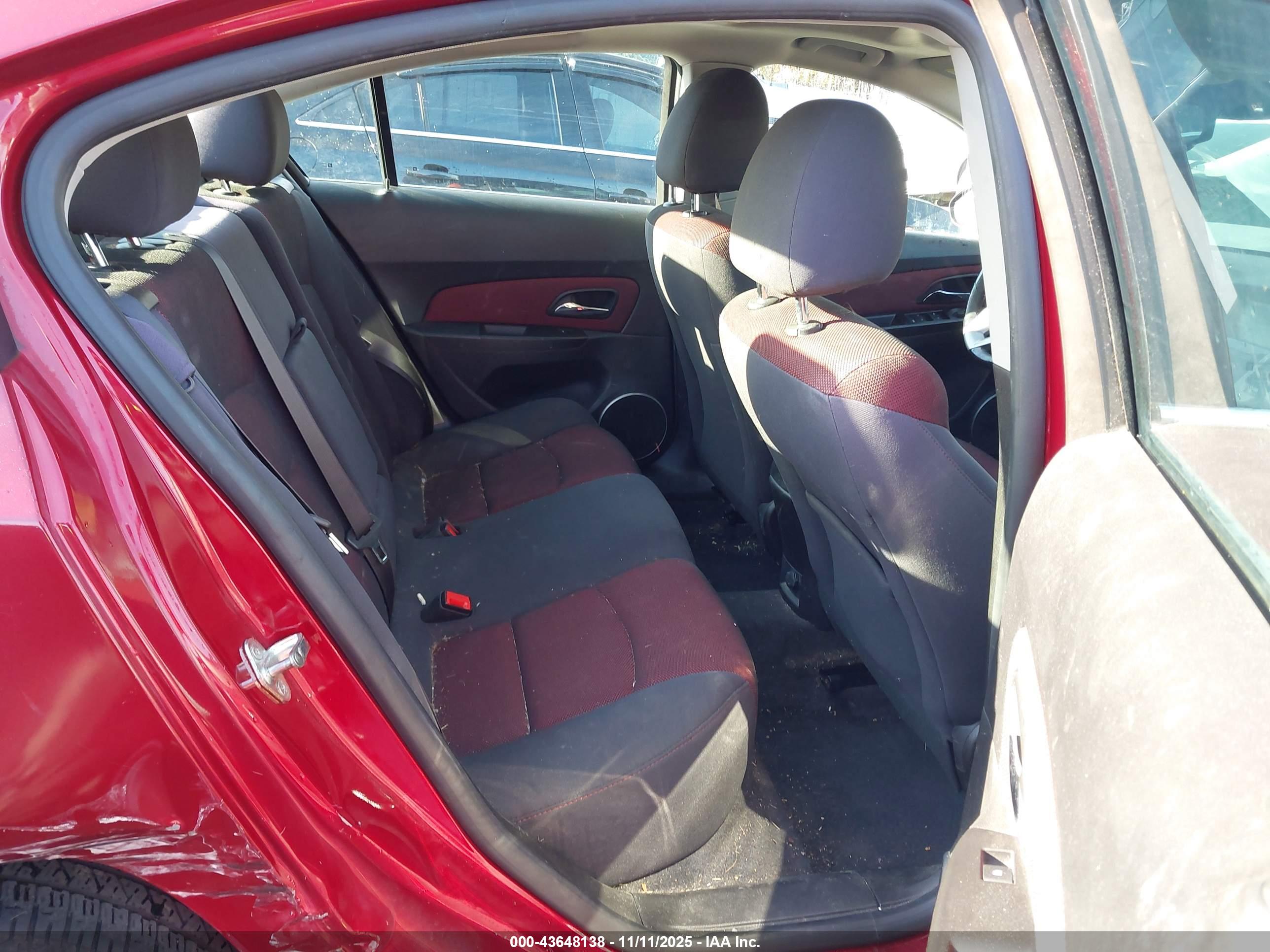 CHEVROLET CRUZE image 8