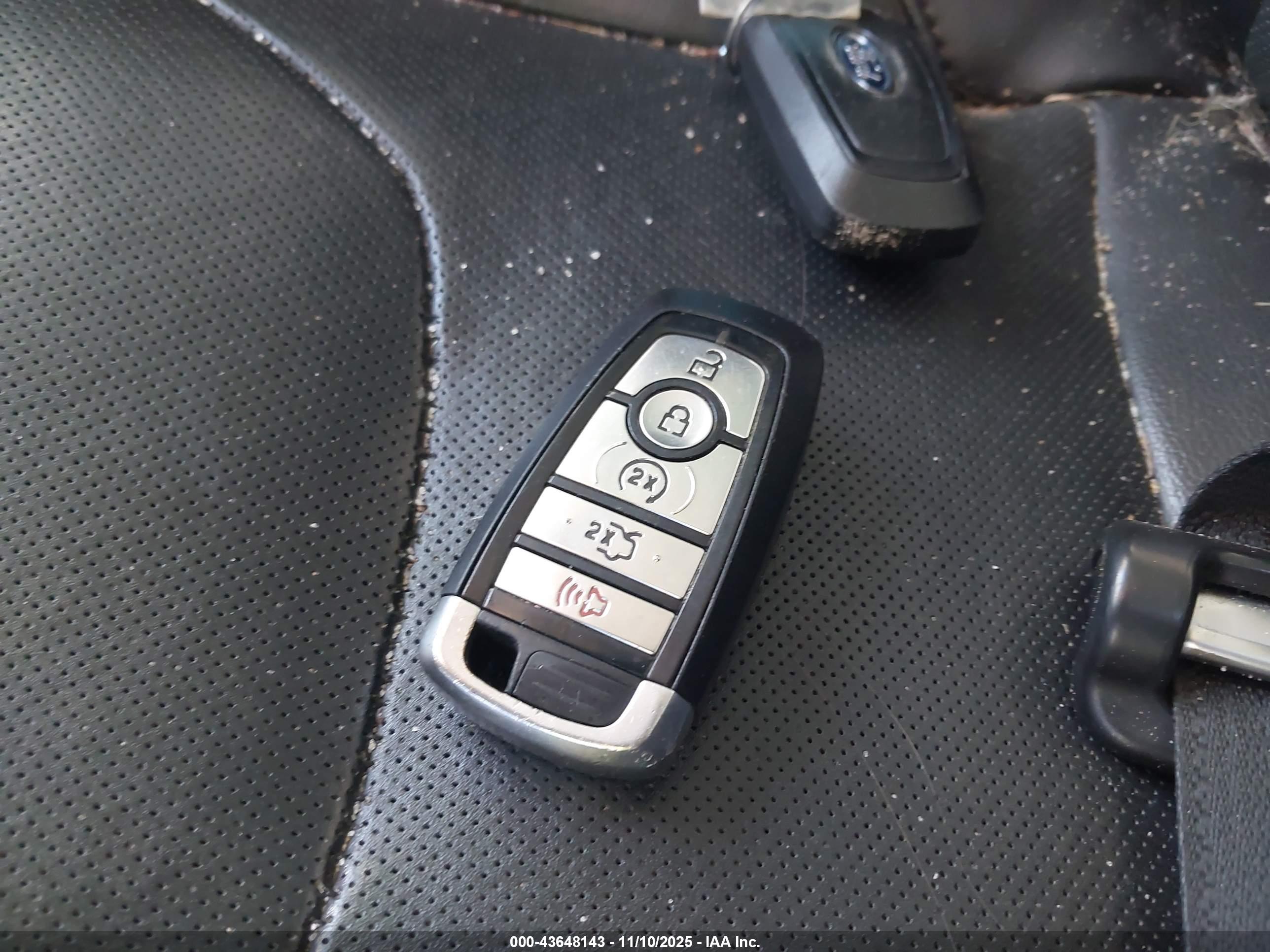FORD EDGE image 11
