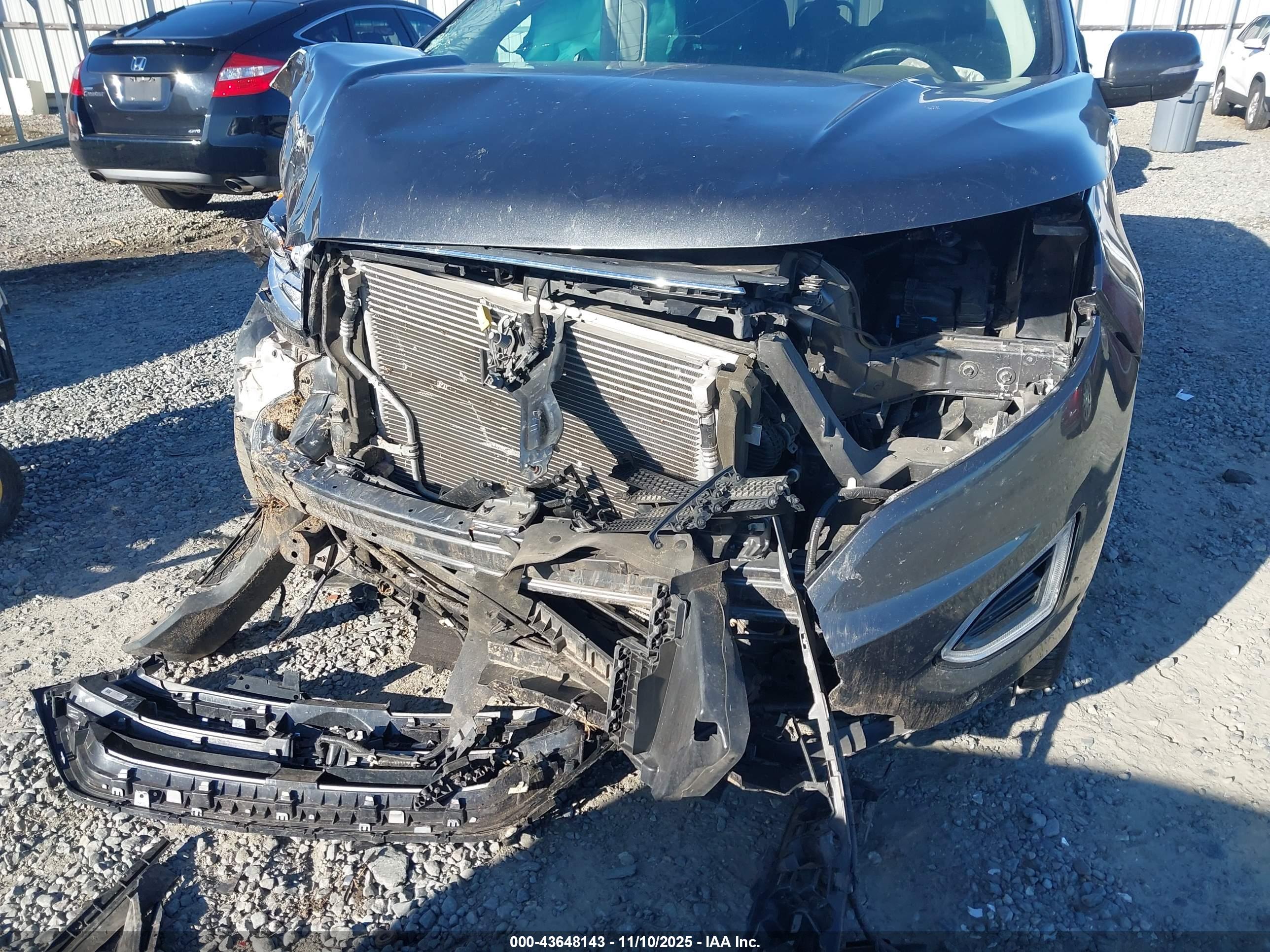 FORD EDGE image 6