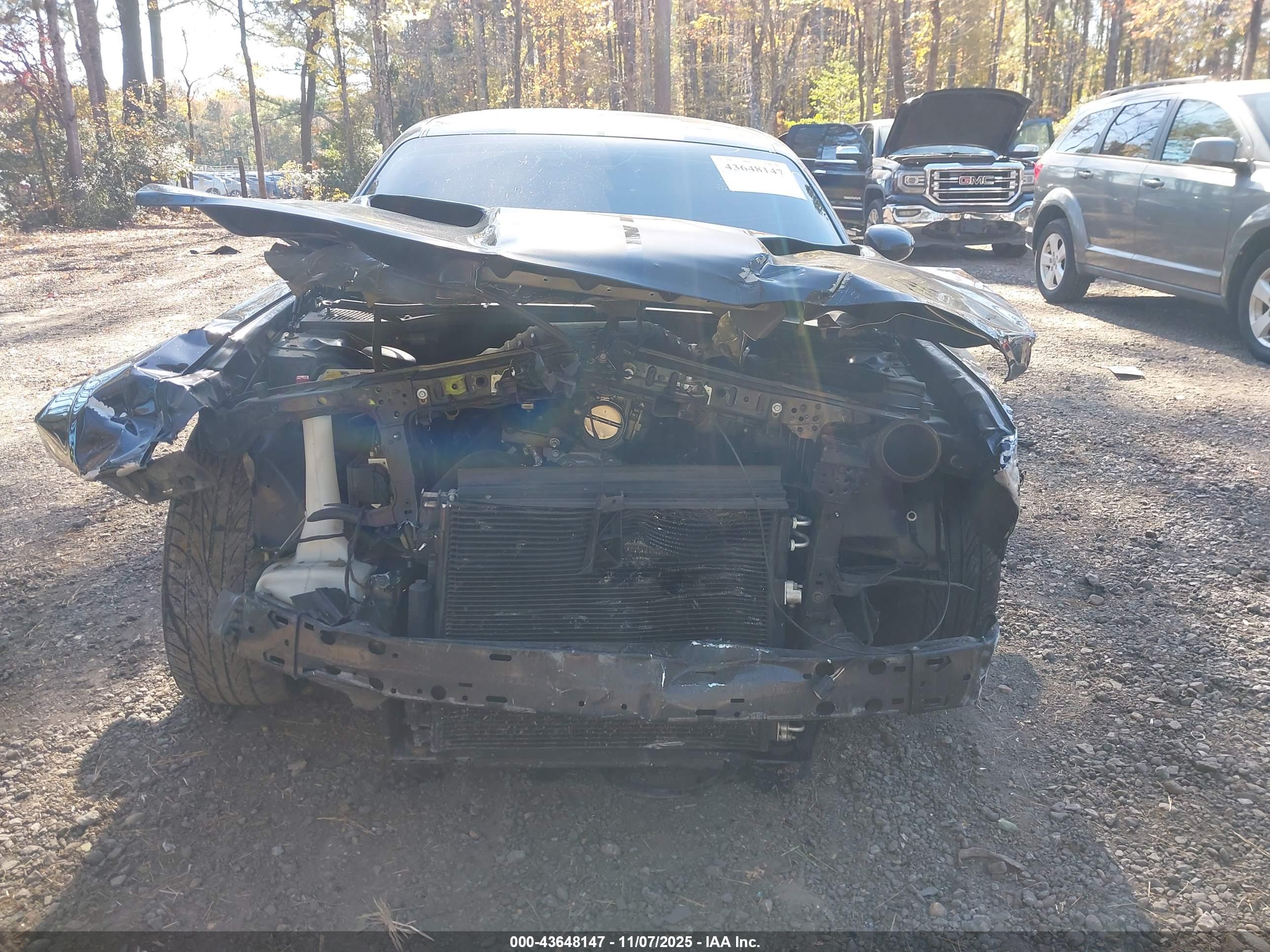 DODGE CHALLENGER image 6