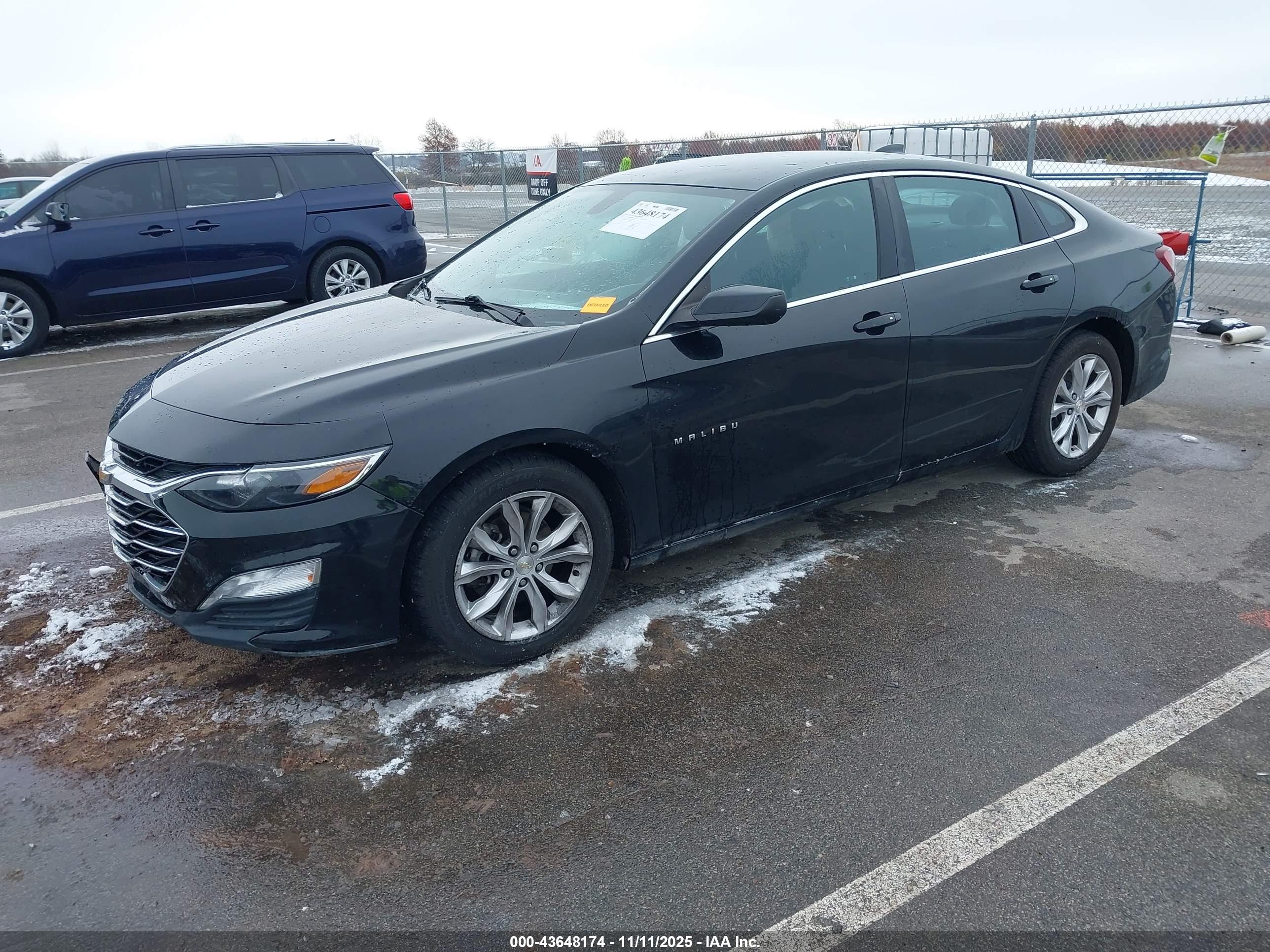 CHEVROLET MALIBU image 2