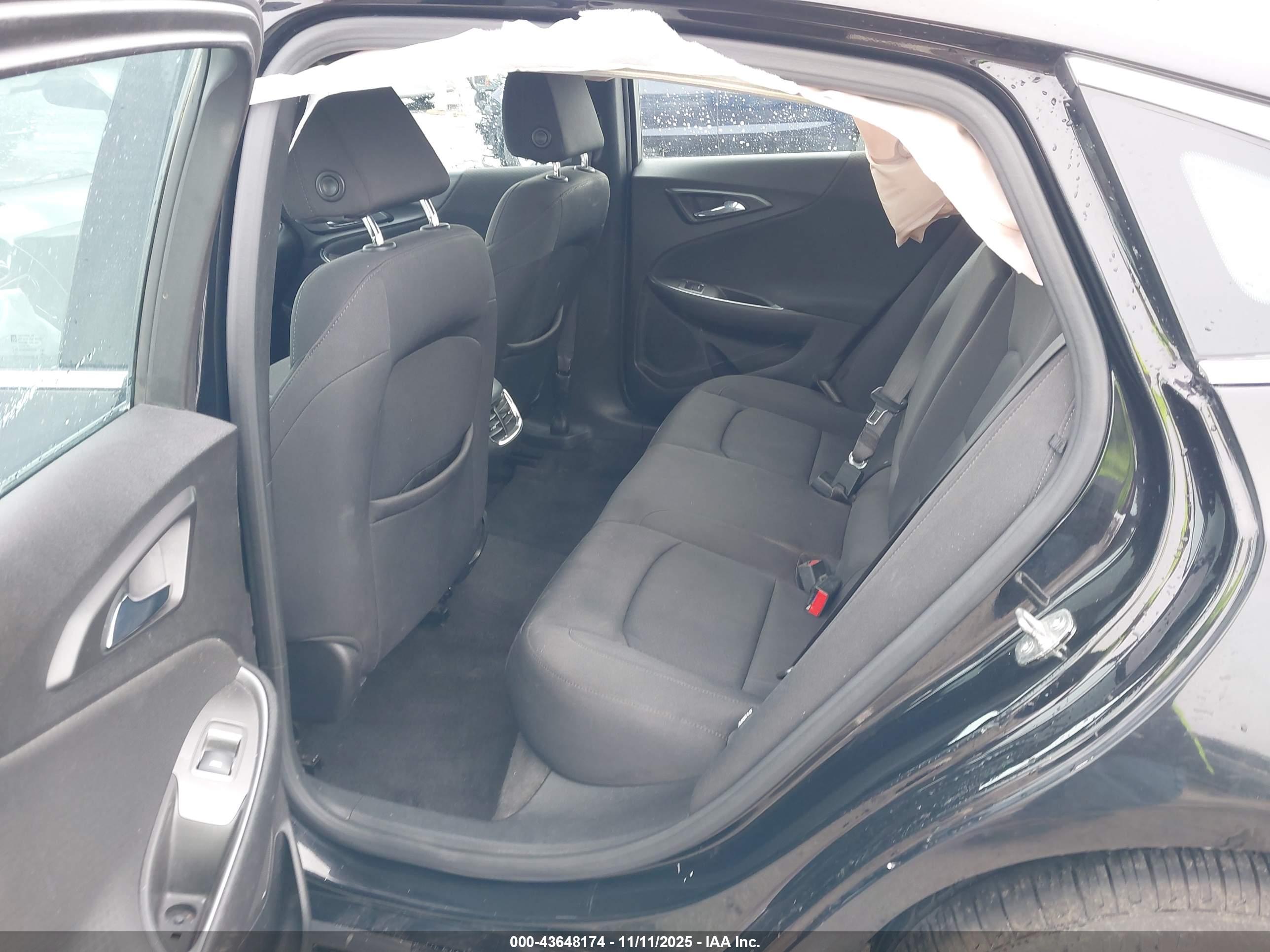 CHEVROLET MALIBU image 8
