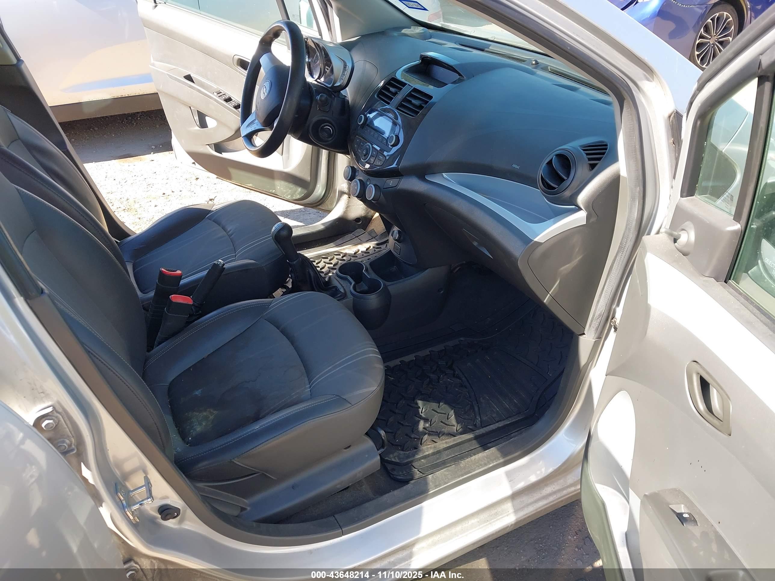 CHEVROLET SPARK image 5