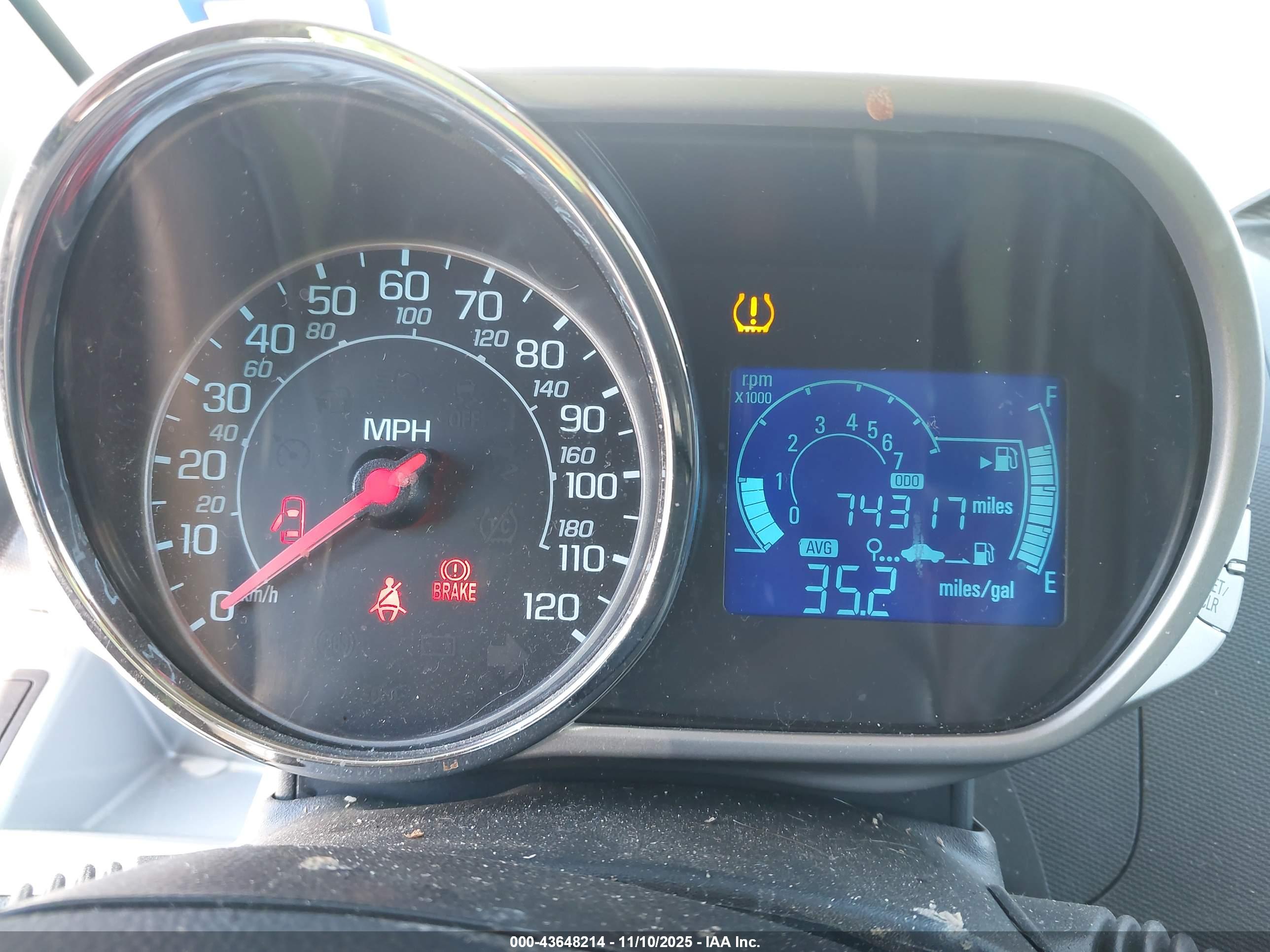 CHEVROLET SPARK image 7