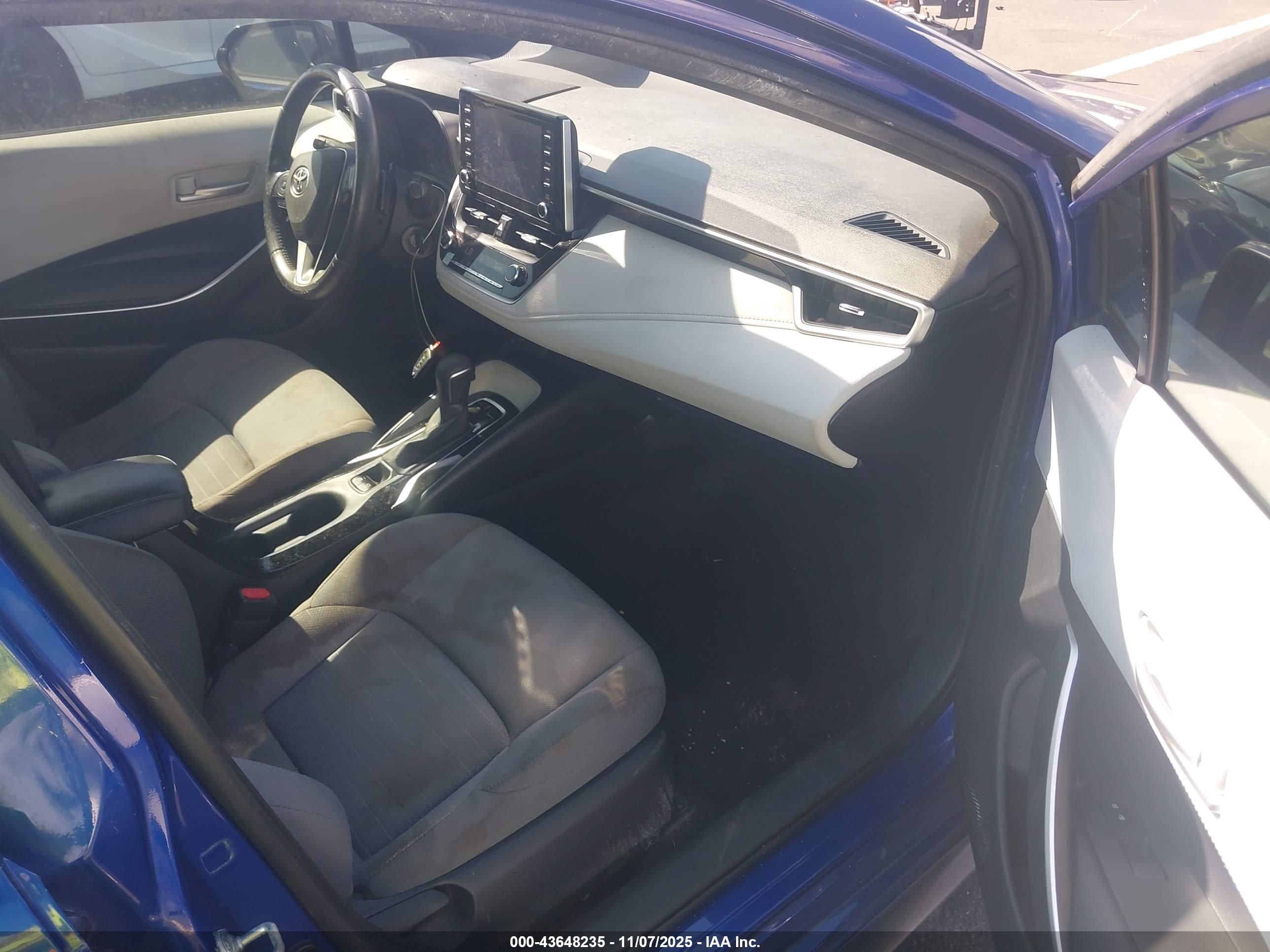 TOYOTA COROLLA image 5