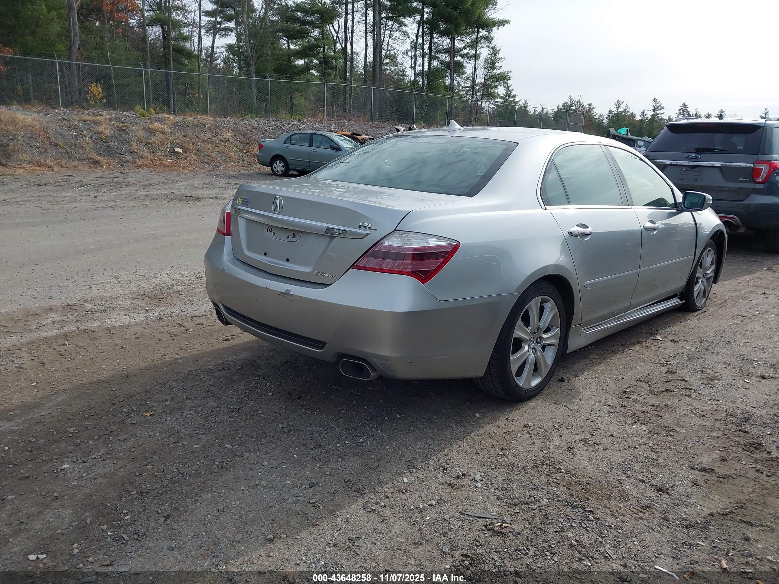 ACURA RL image 4