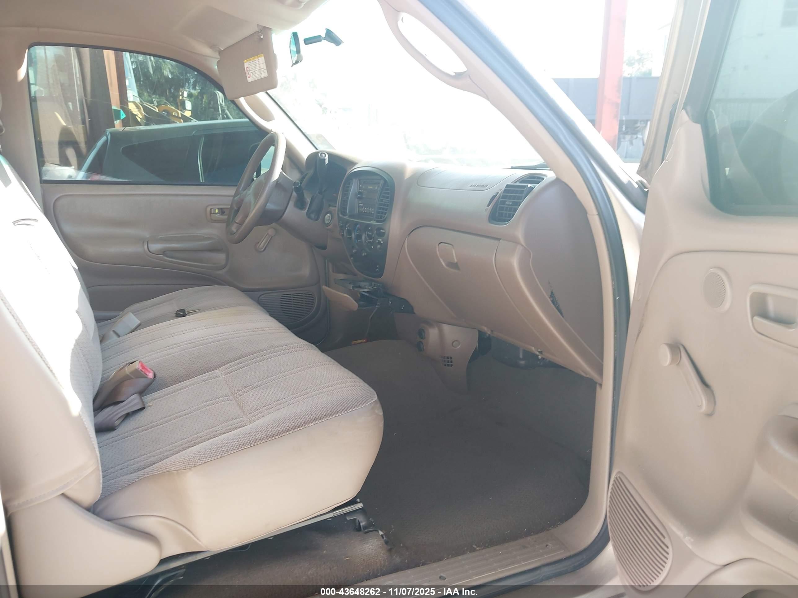 TOYOTA TUNDRA image 5