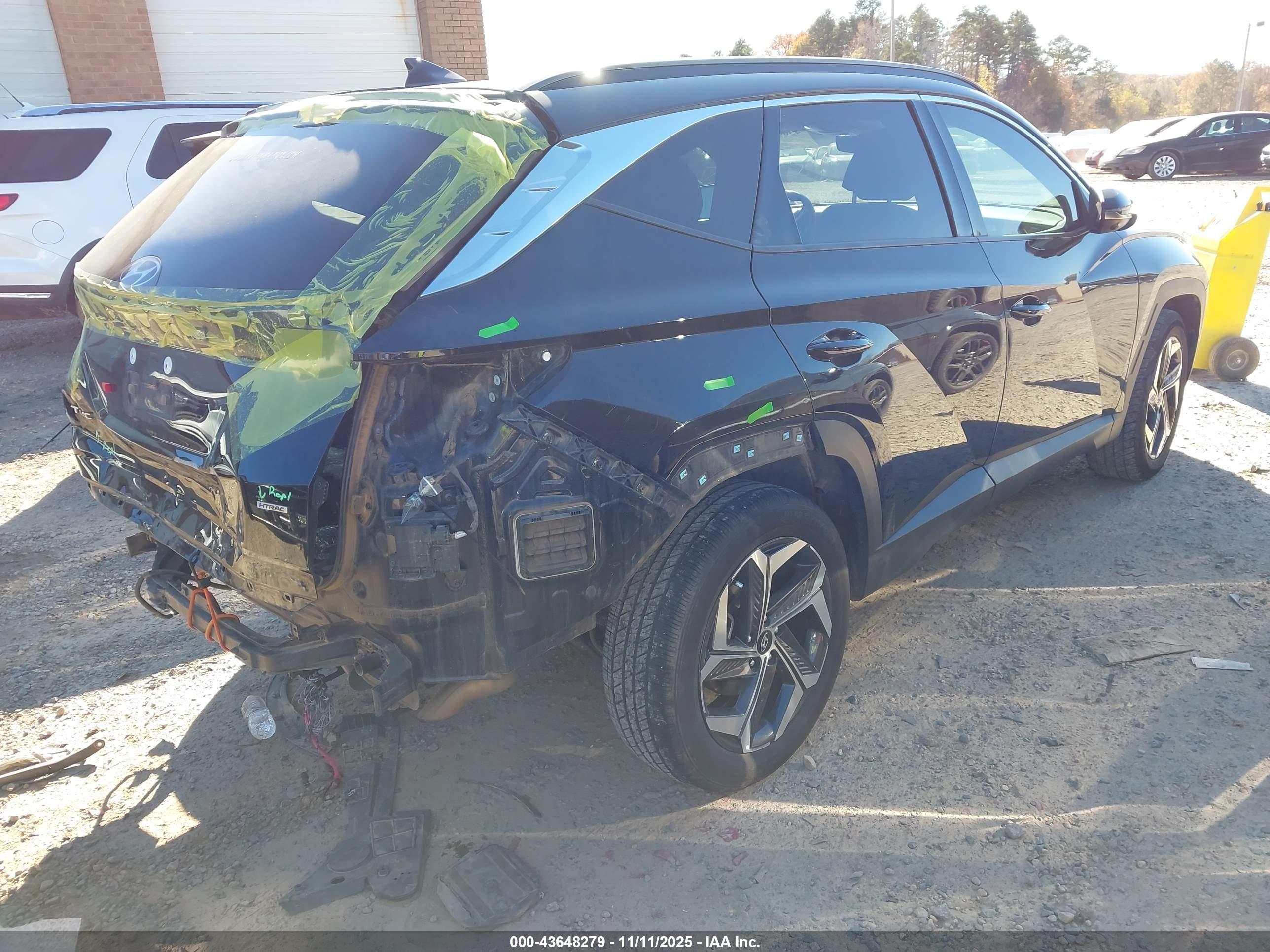 HYUNDAI TUCSON image 4