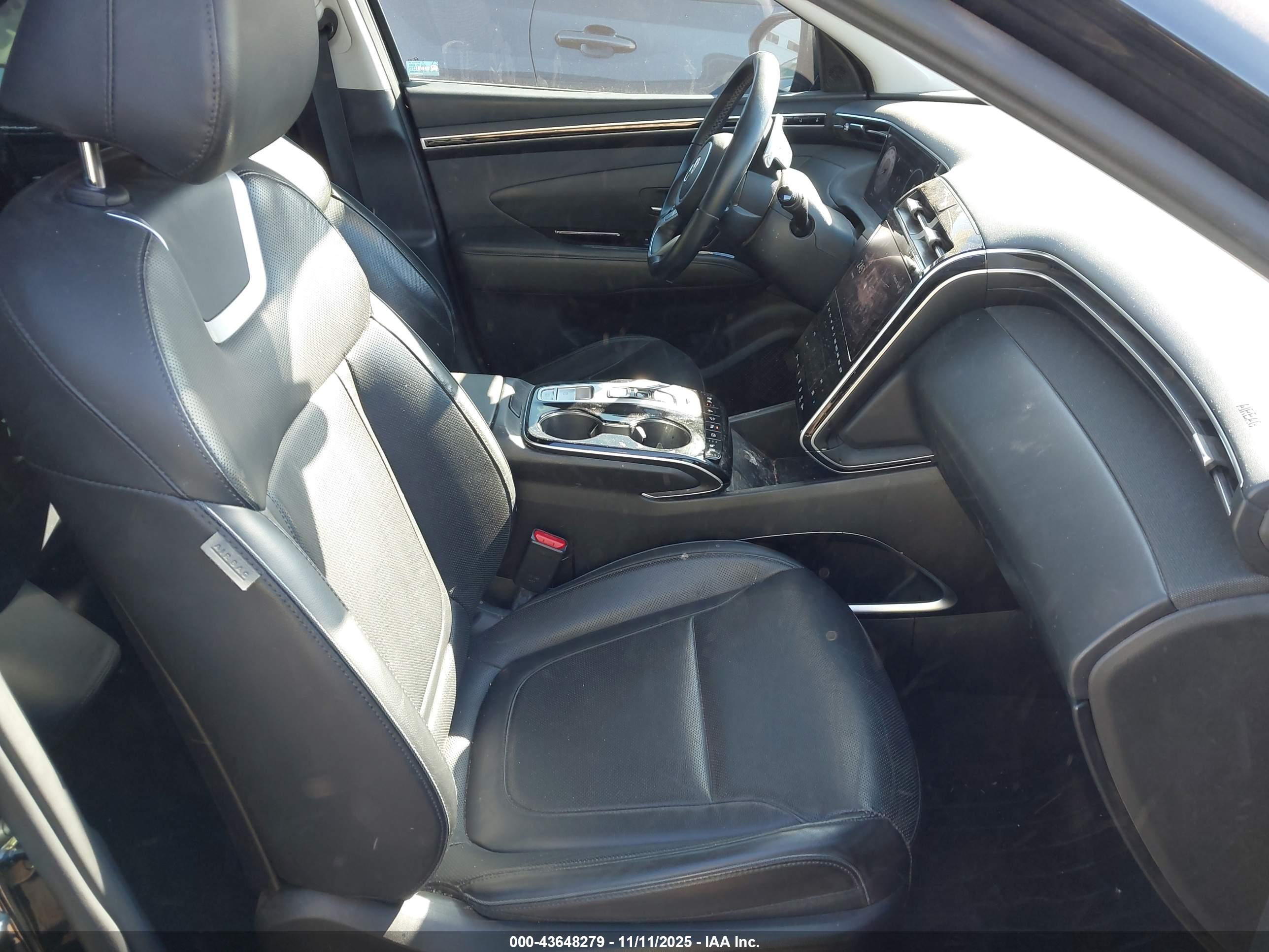 HYUNDAI TUCSON image 5