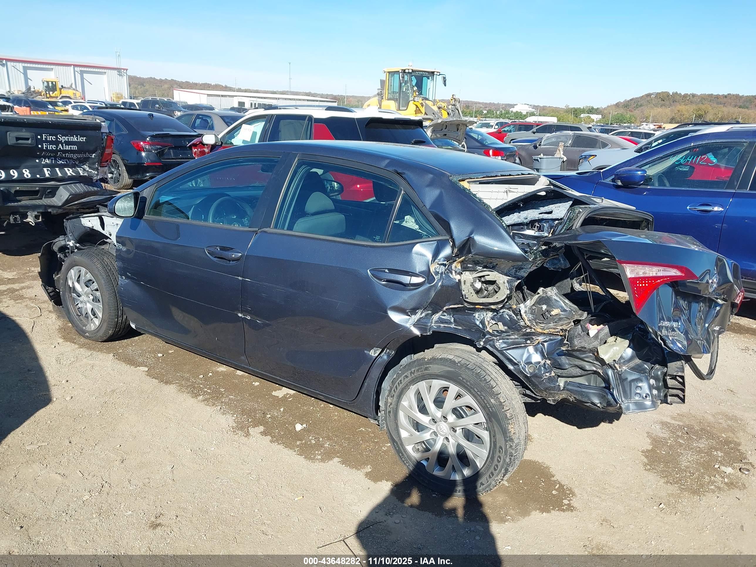 TOYOTA COROLLA image 3