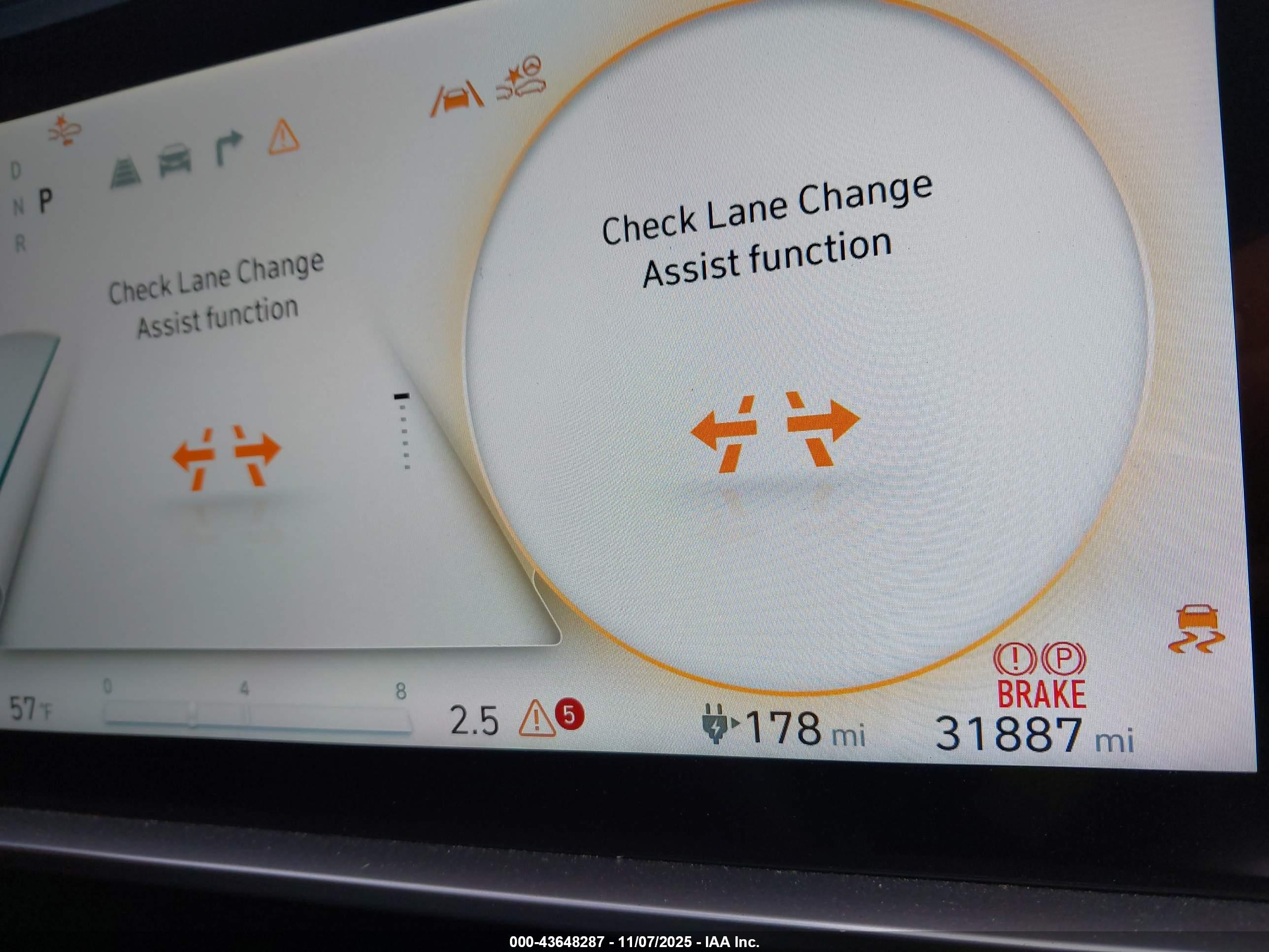 HYUNDAI IONIQ image 7