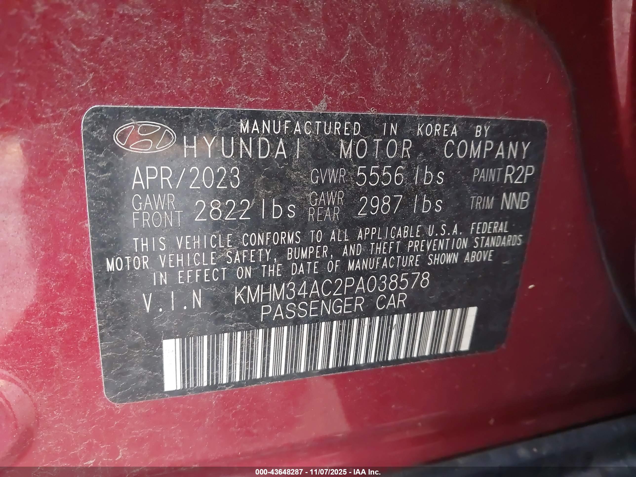 HYUNDAI IONIQ image 9
