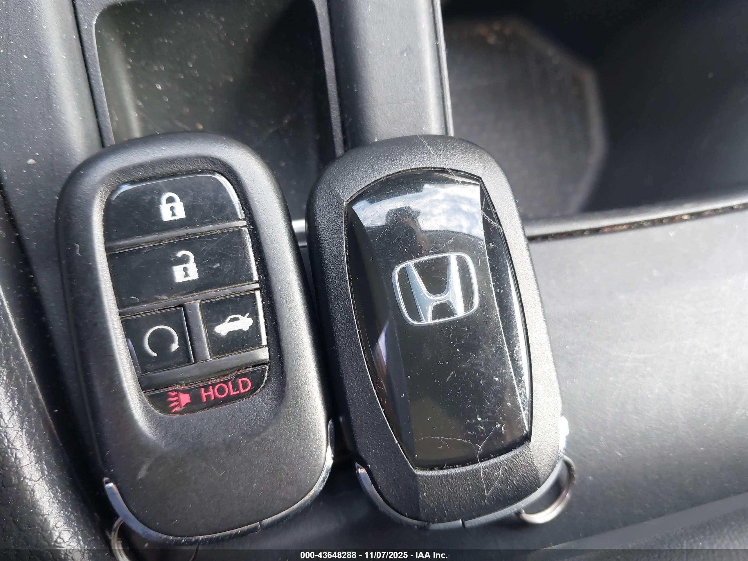 HONDA ACCORD image 11