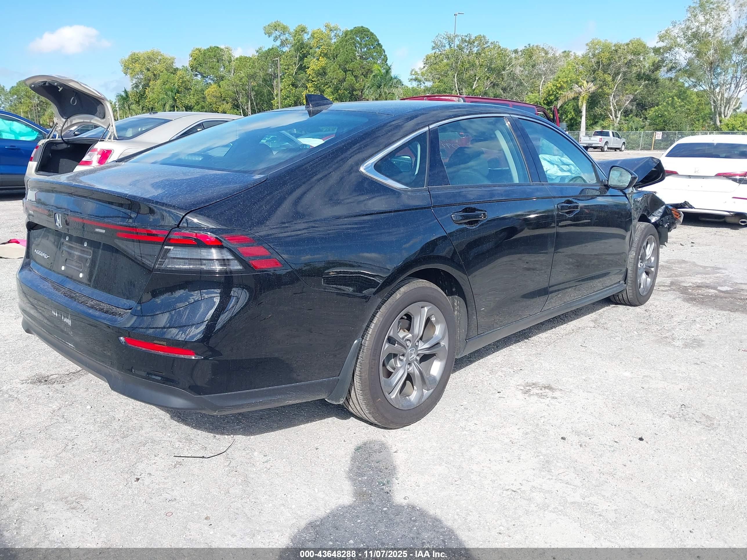 HONDA ACCORD image 4