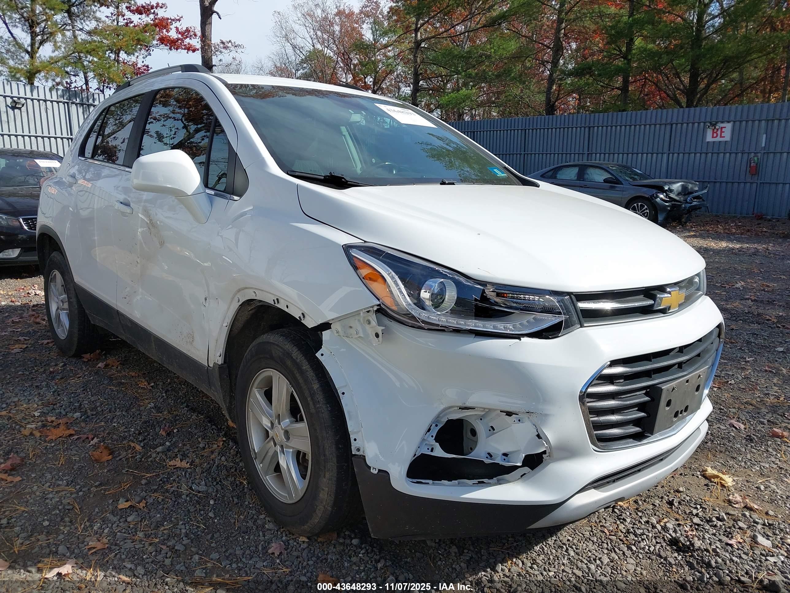 CHEVROLET TRAX image 6