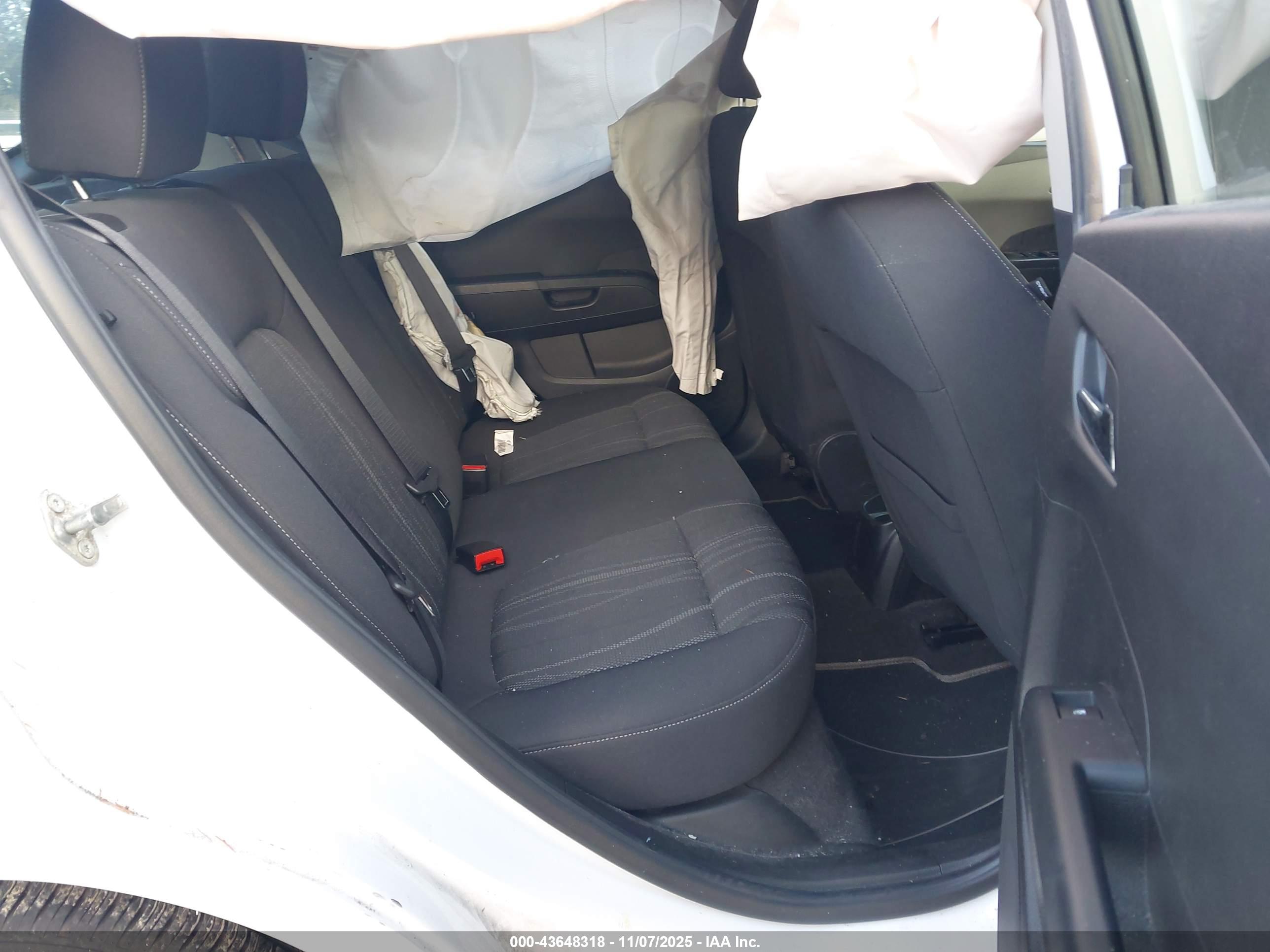 CHEVROLET SONIC image 8