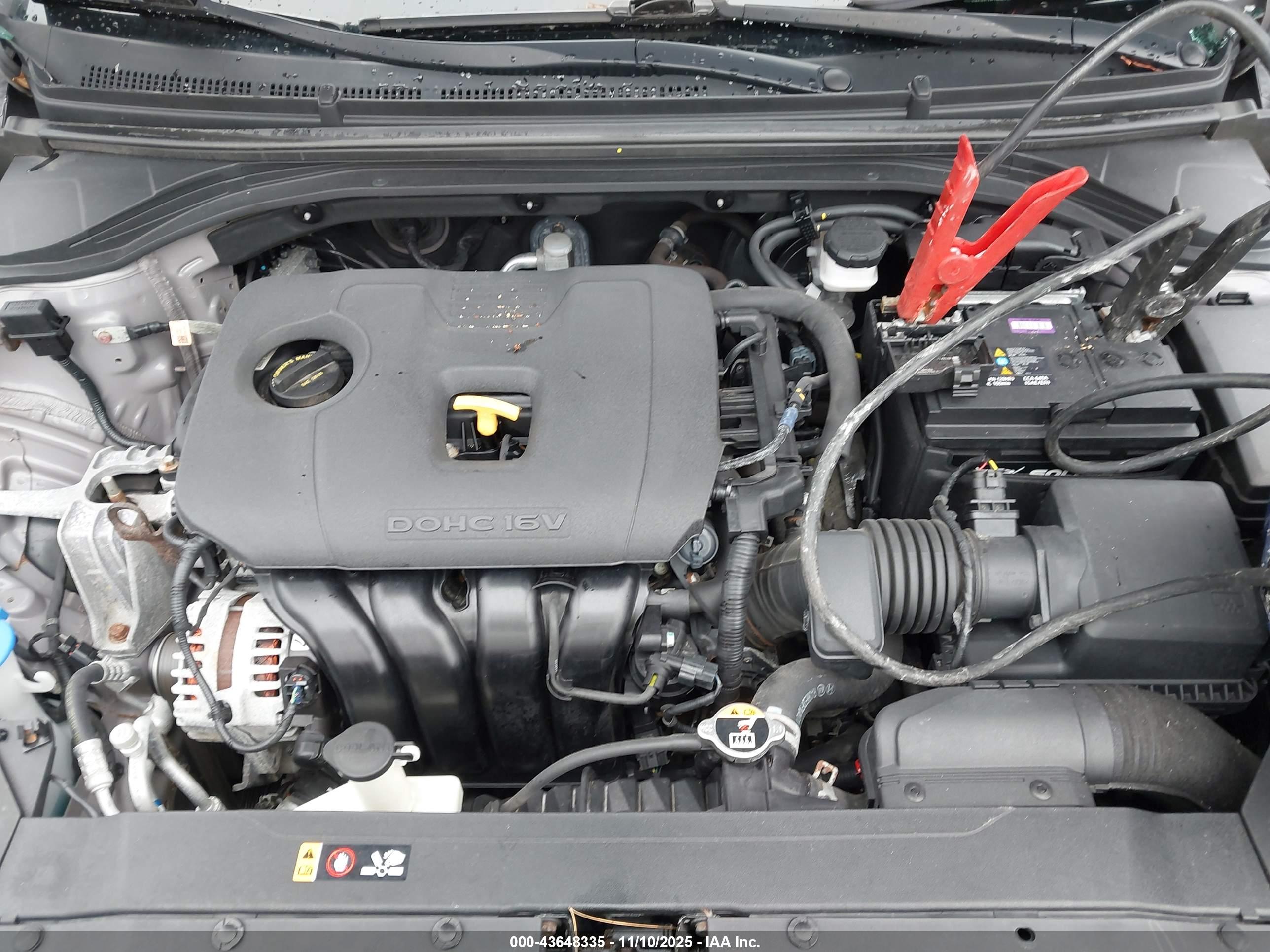 HYUNDAI ELANTRA image 10