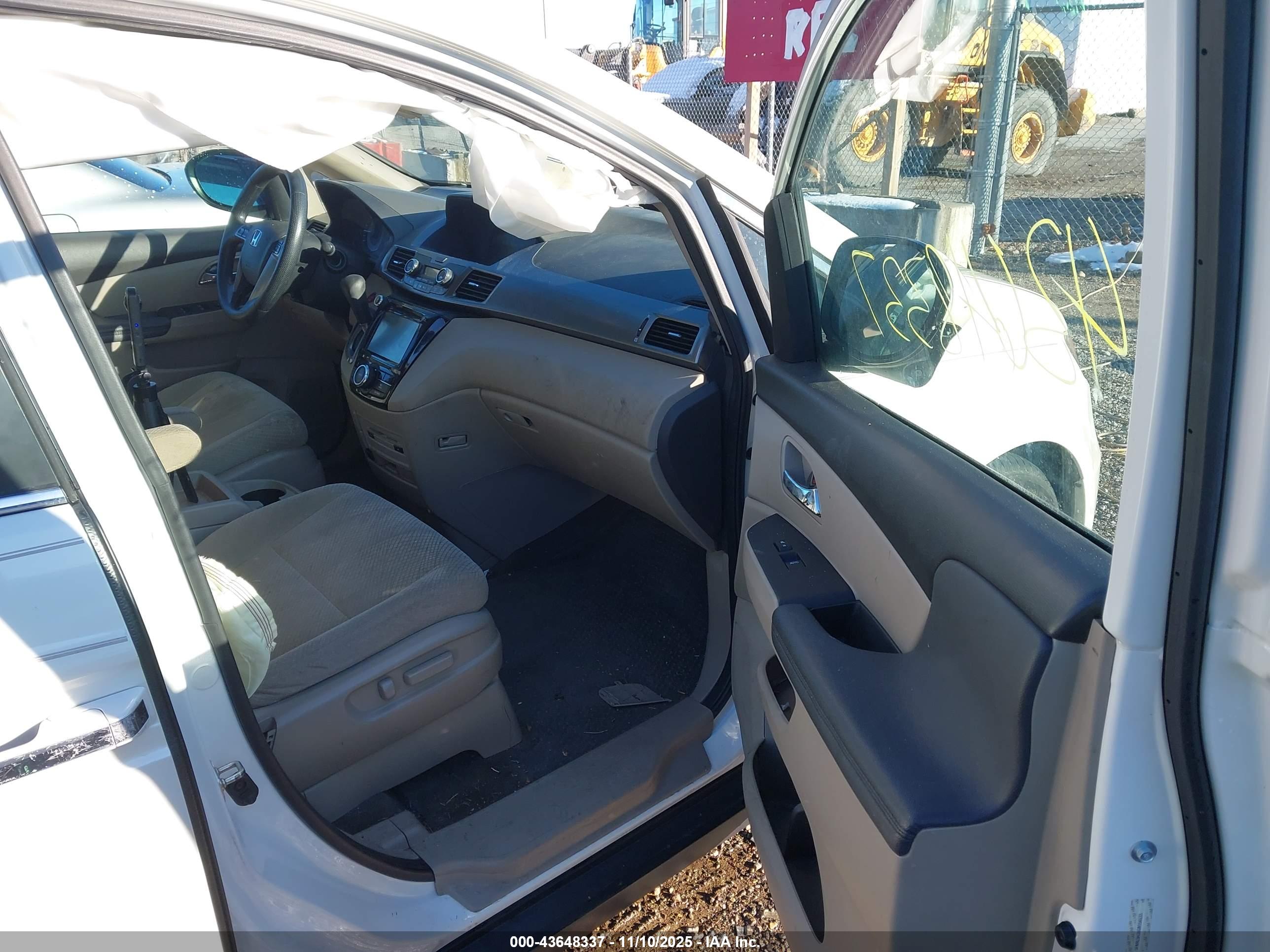 HONDA ODYSSEY image 5