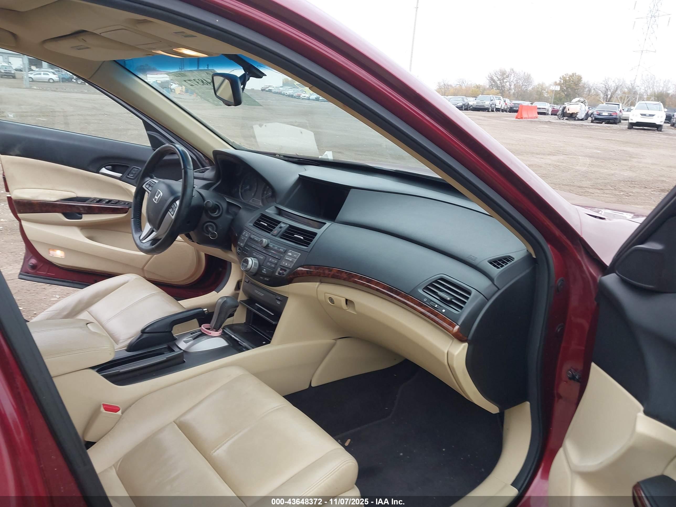 HONDA ACCORD image 5