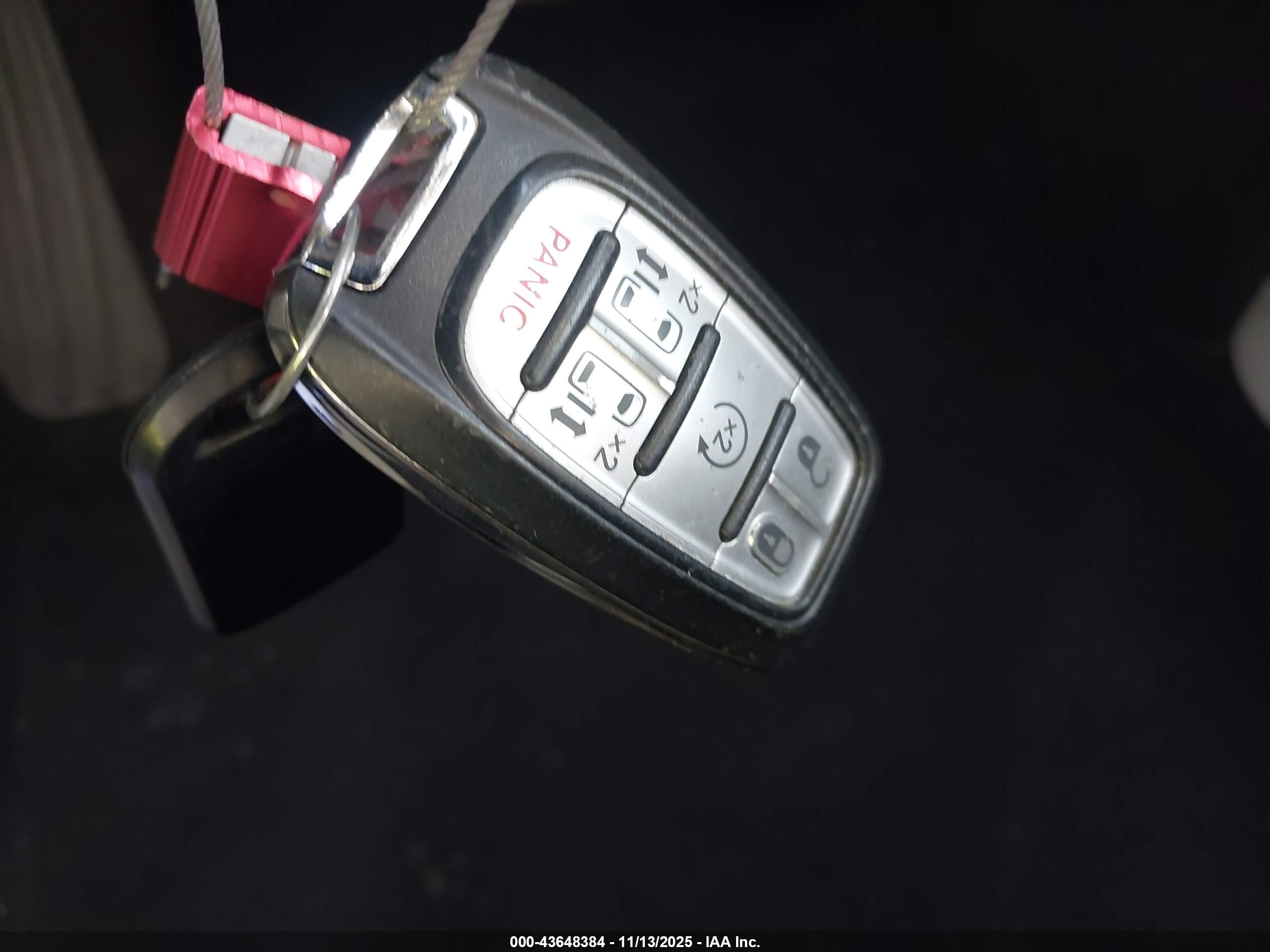 CHRYSLER VOYAGER image 11
