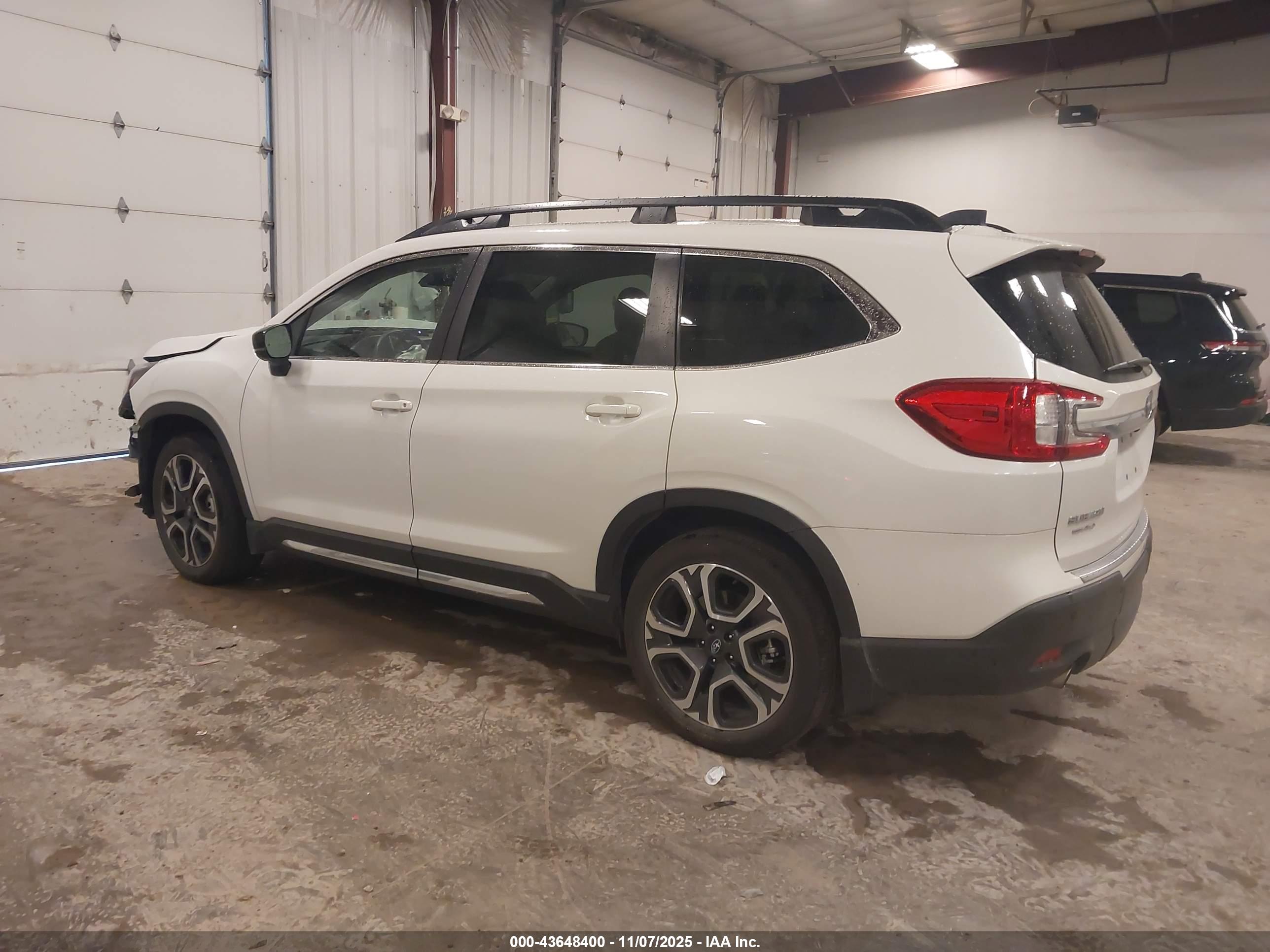 SUBARU ASCENT image 3
