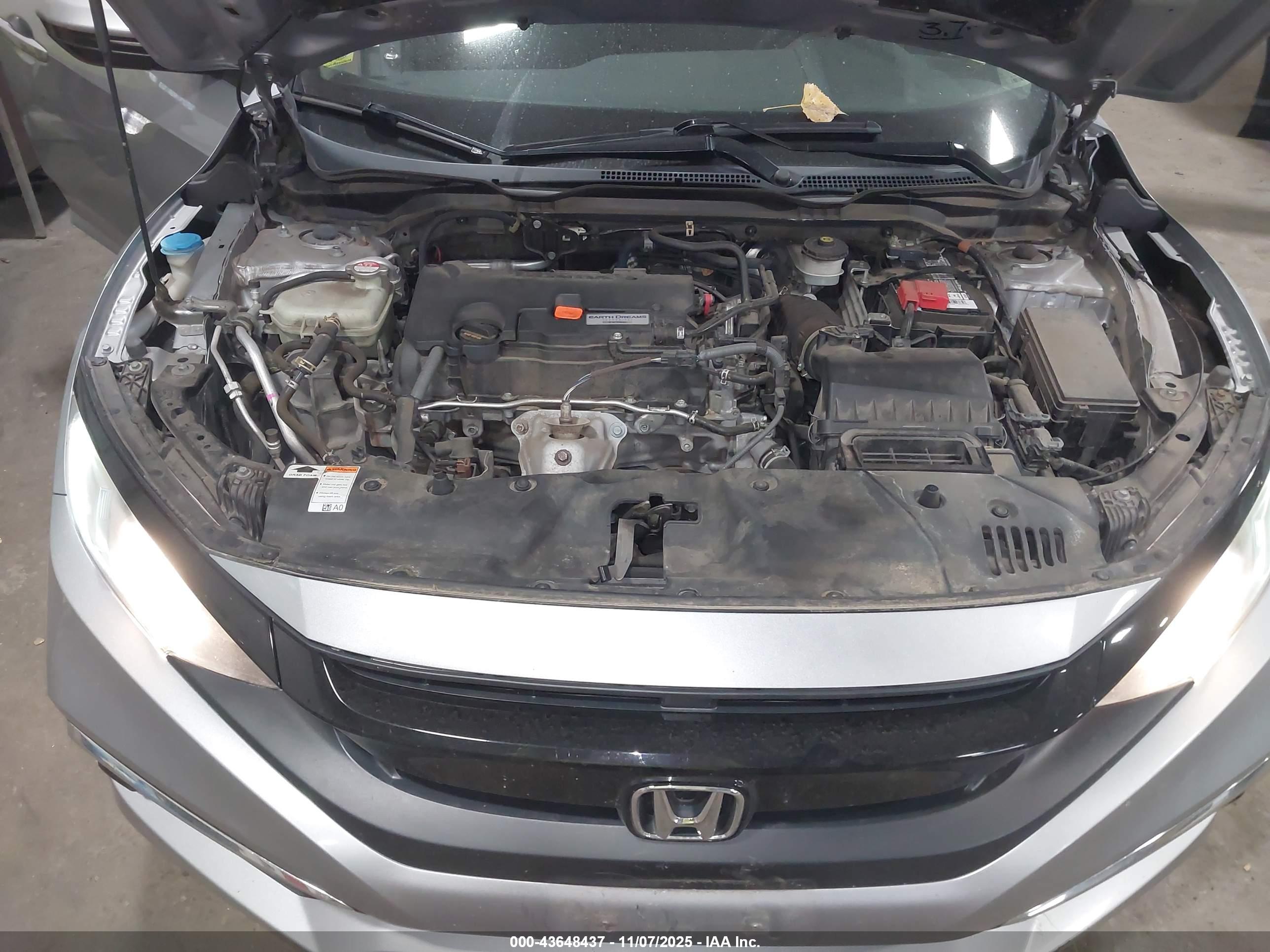 HONDA CIVIC image 10
