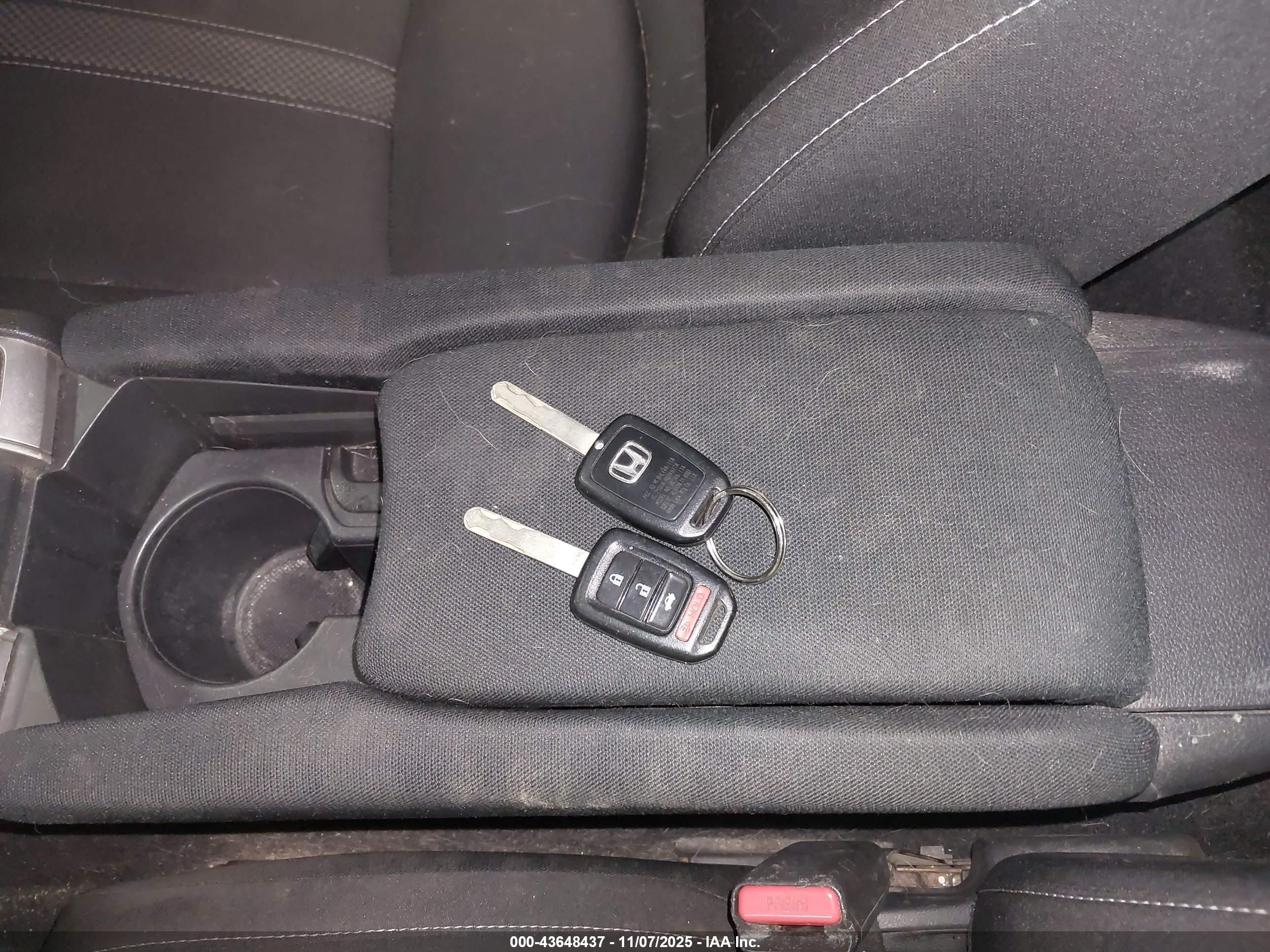 HONDA CIVIC image 11