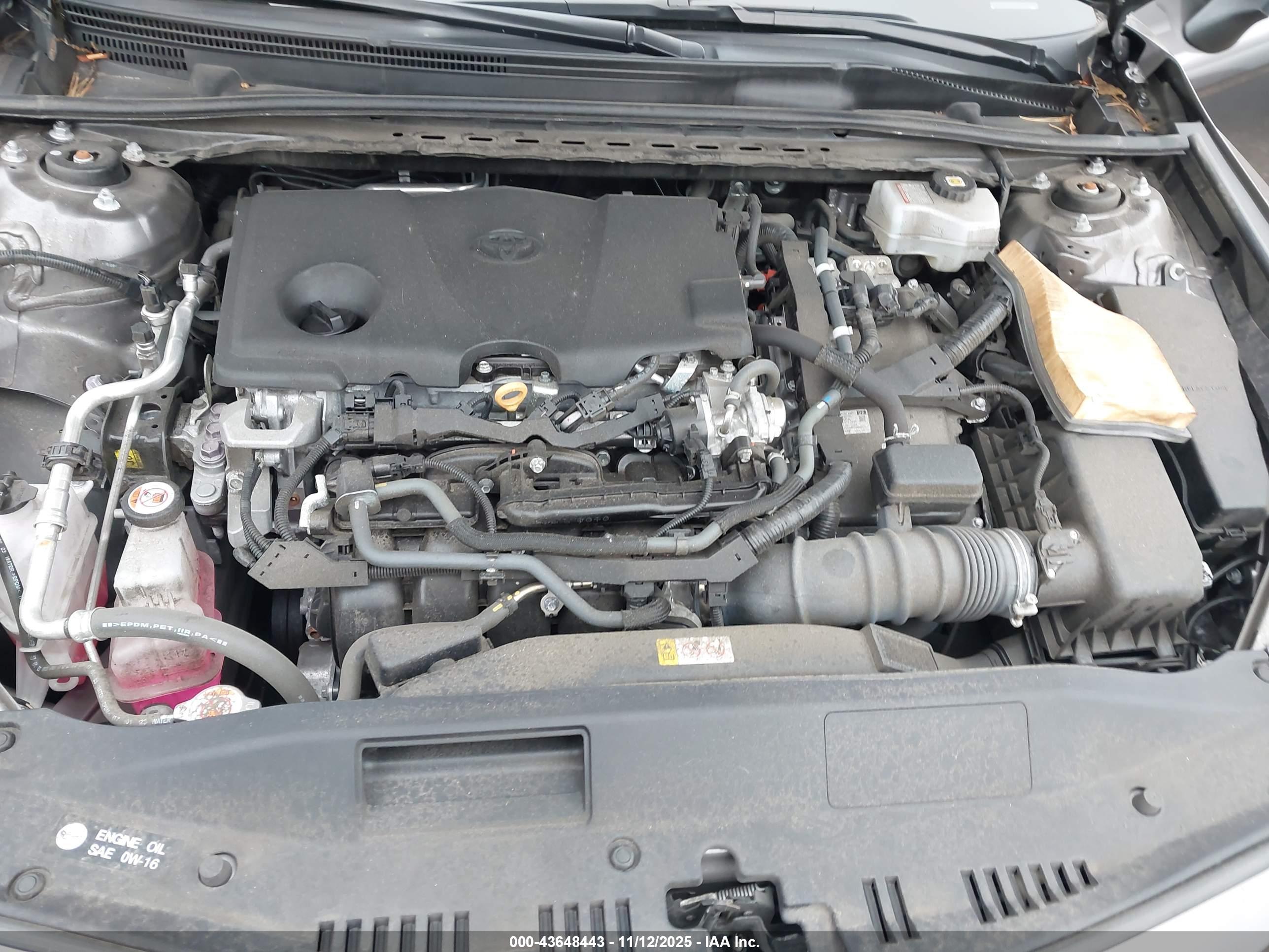 TOYOTA CAMRY image 10