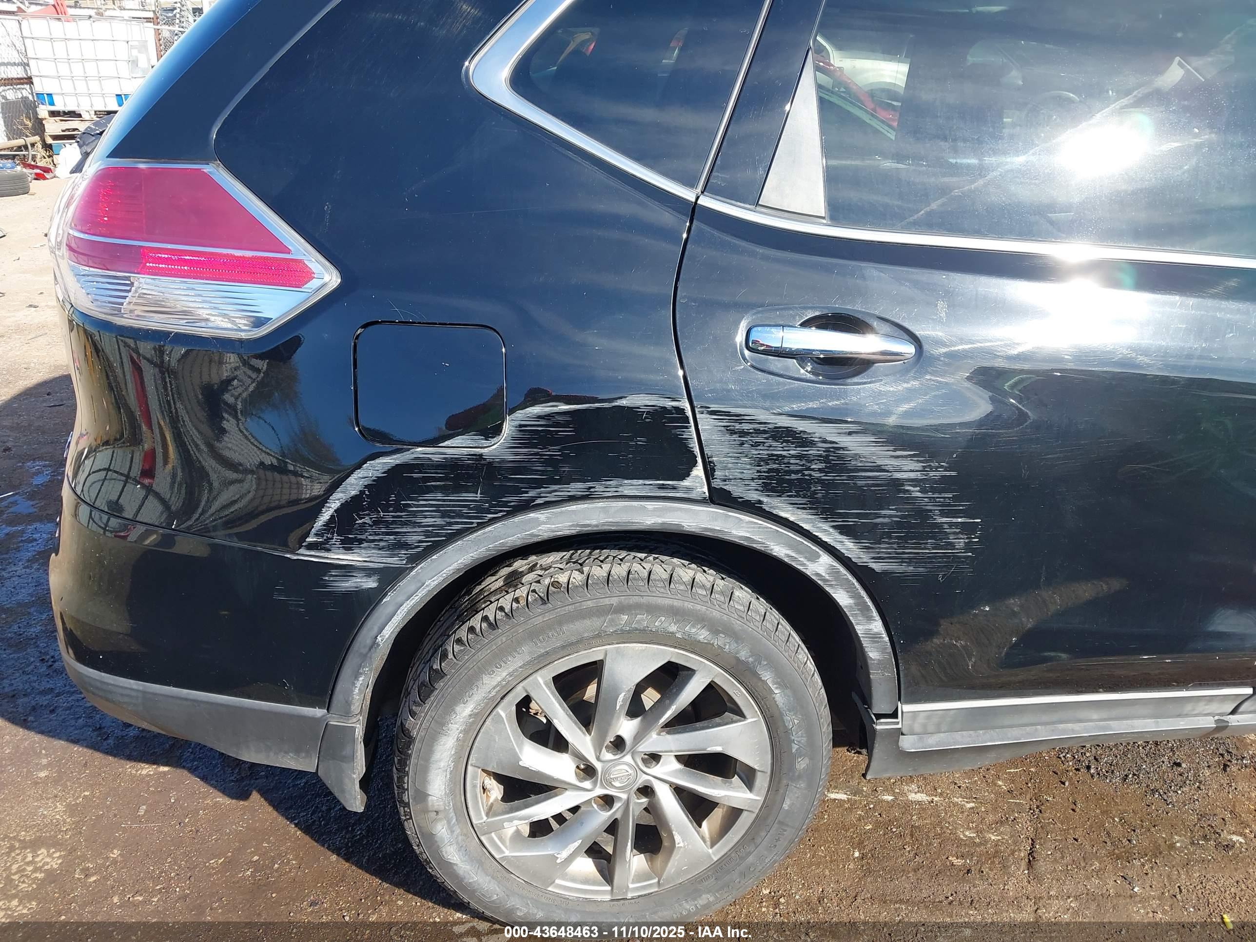 NISSAN ROGUE image 6