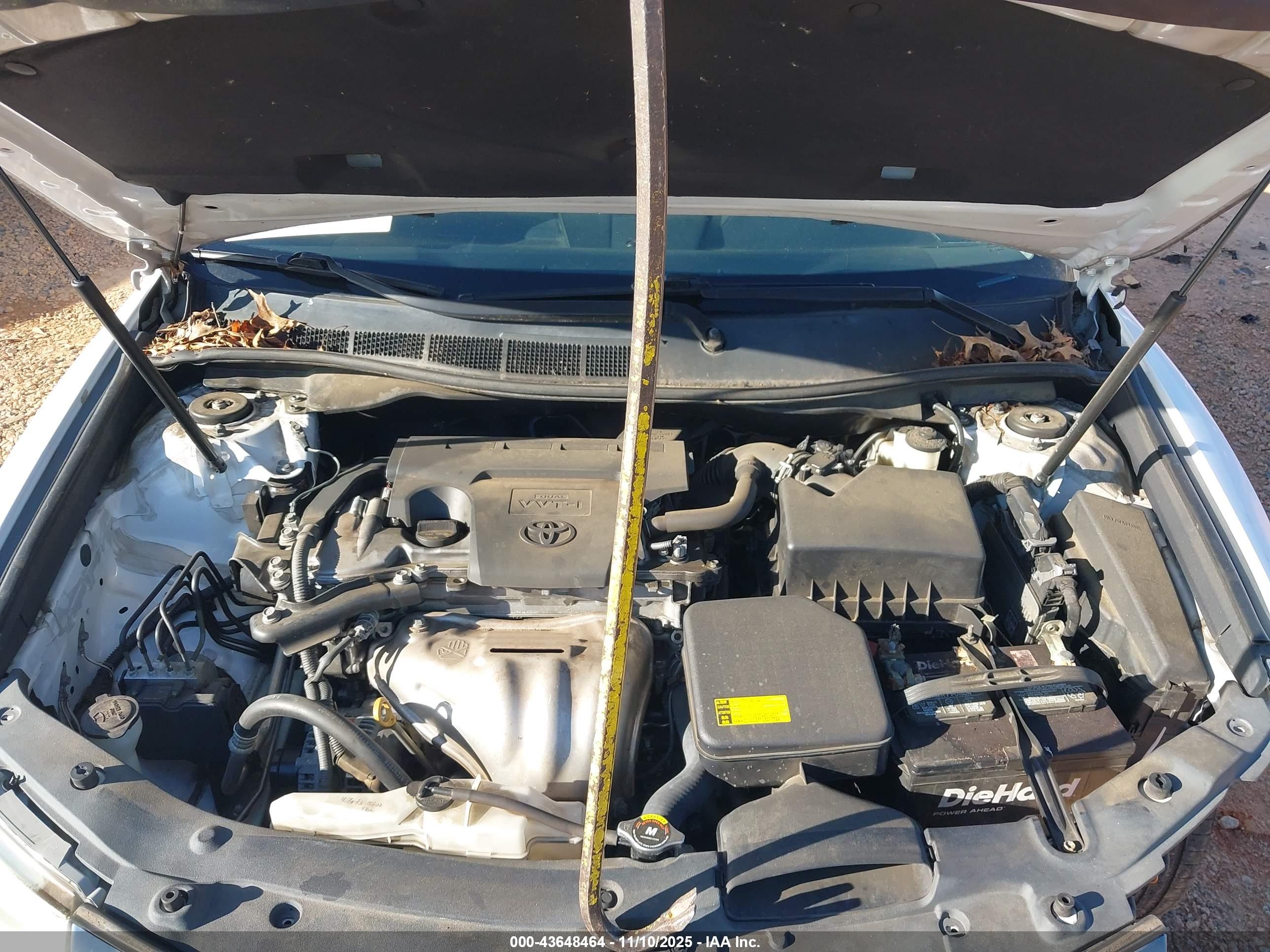 TOYOTA CAMRY image 10